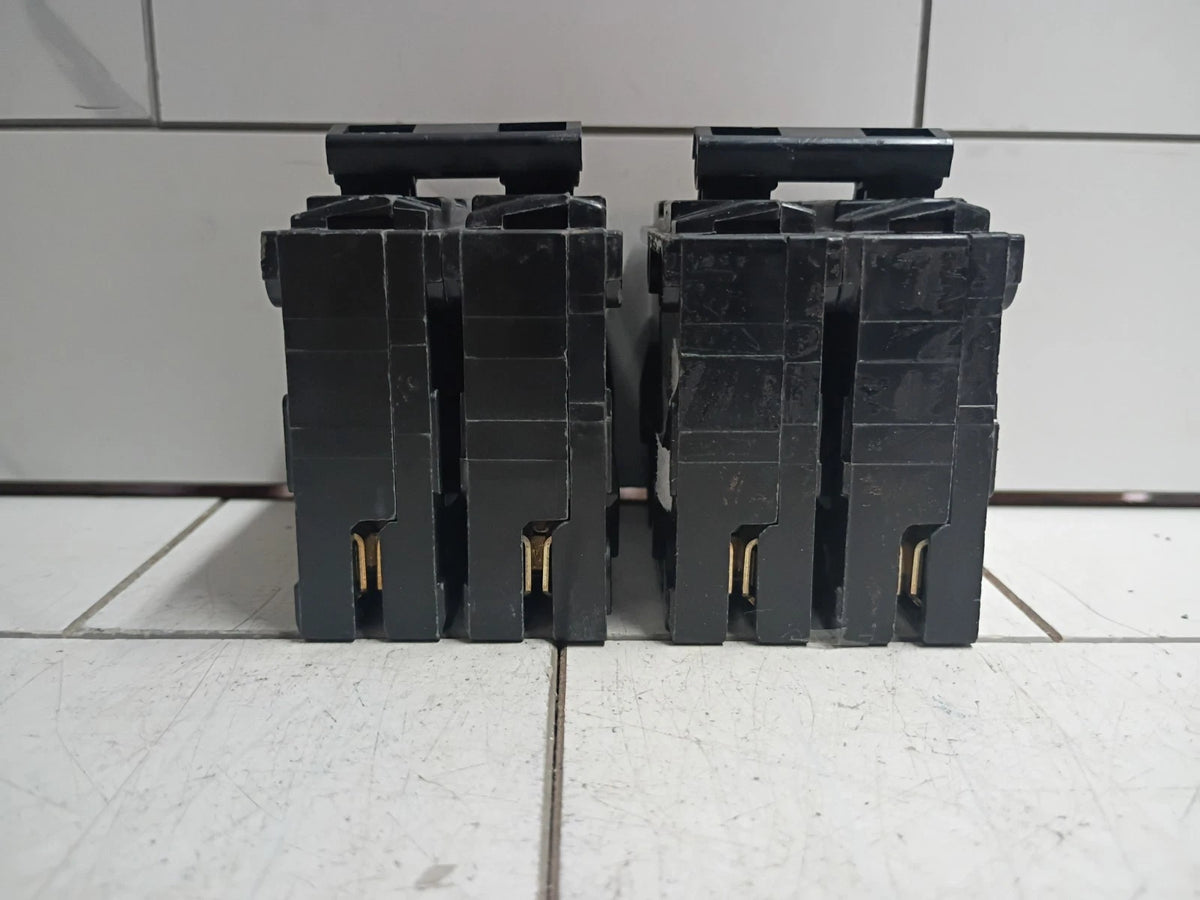 (2 pack) Siemens Q230 30 Amp Circuit Breaker | 30 A, 2 Poles, 120/240V Open Box