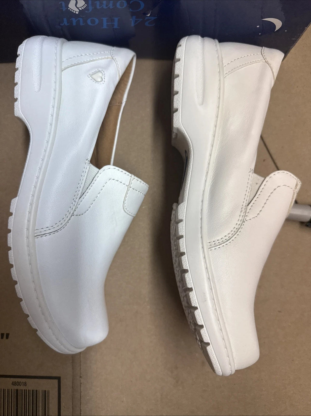 Nurse Mates Women's Slip-On Meredith Slip-Resistant Leather White Size 7.5W