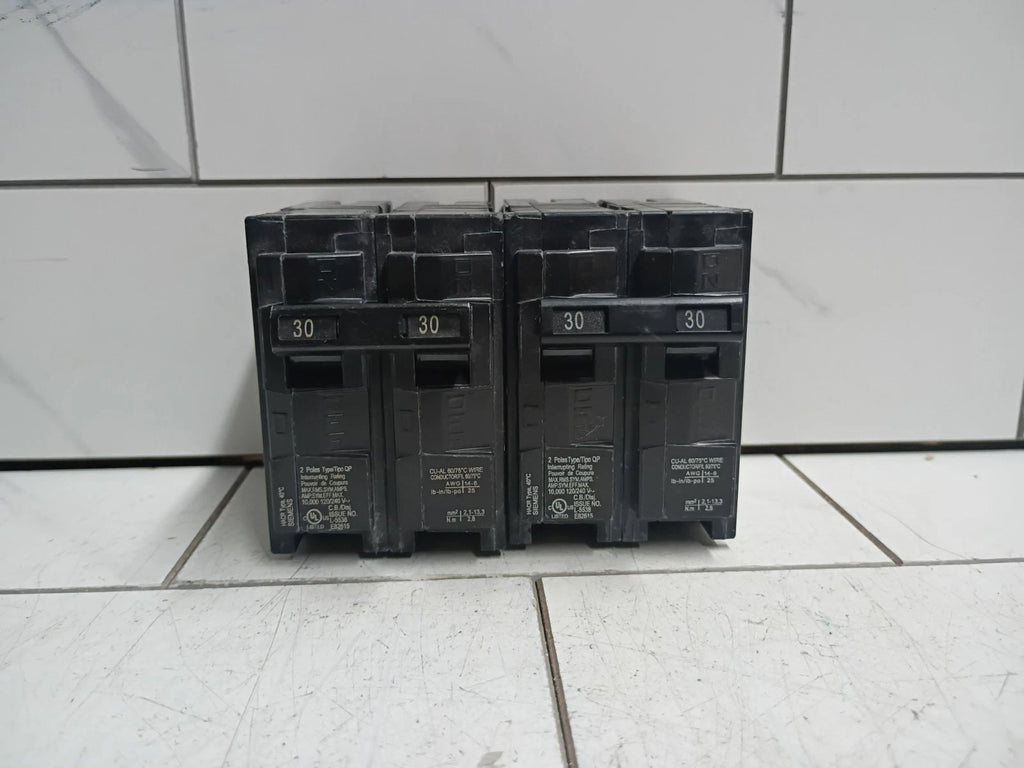 (2 Pack) Siemens QP Q230 2 Pole 30 Amp 240V Circuit Breaker plug Open Box
