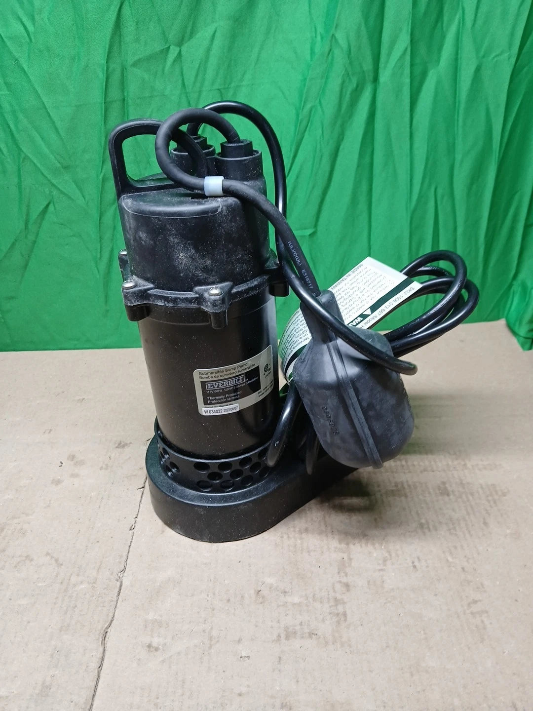Everbilt 1/3 HP Corrosion Resistant Aluminum Sump Pump w/ Tether Switch Used.