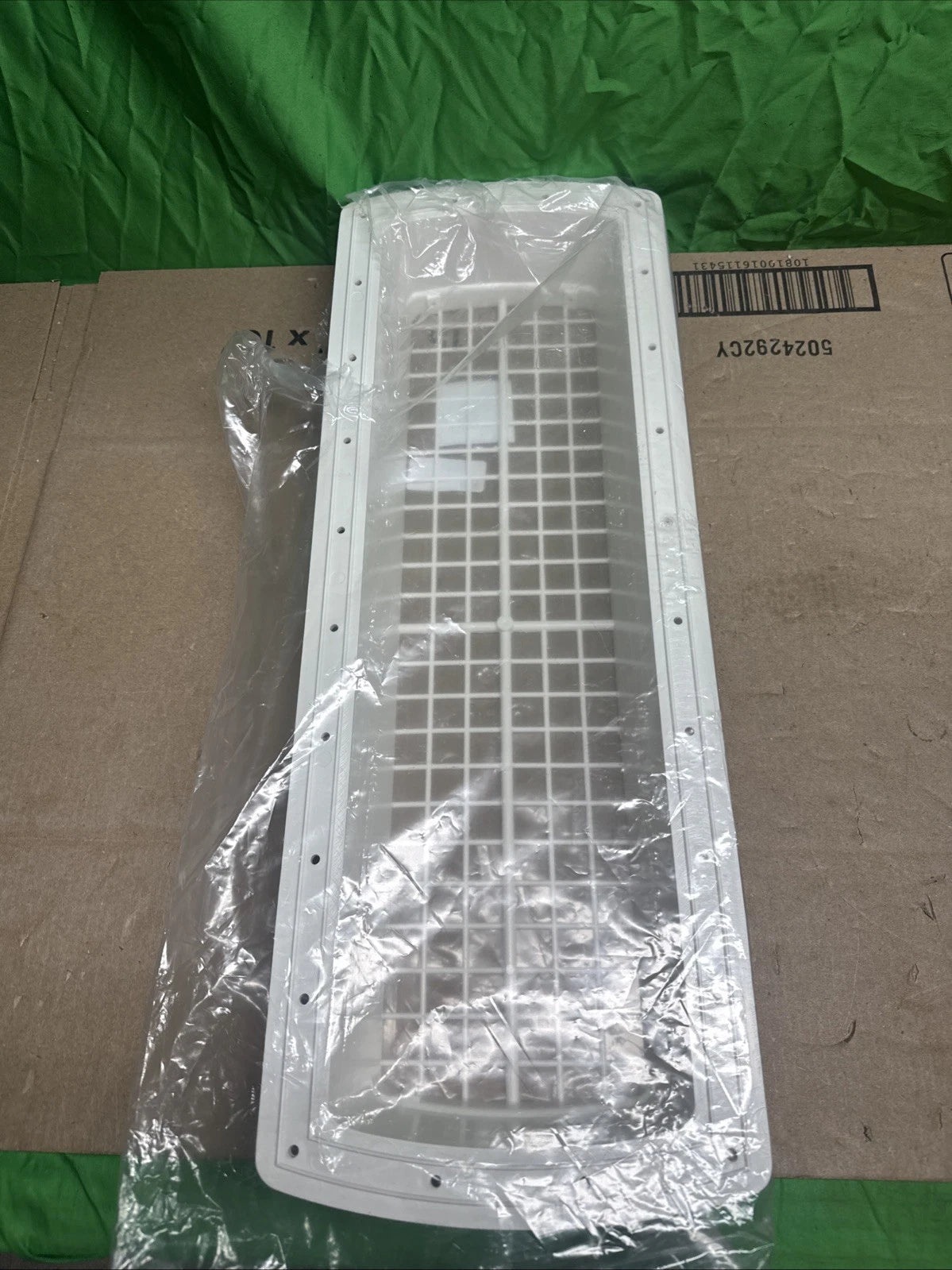 RM2043 Ventilation Kit For Use W/ Domestic Refrigerators-Vent Base 23X8” aprox
