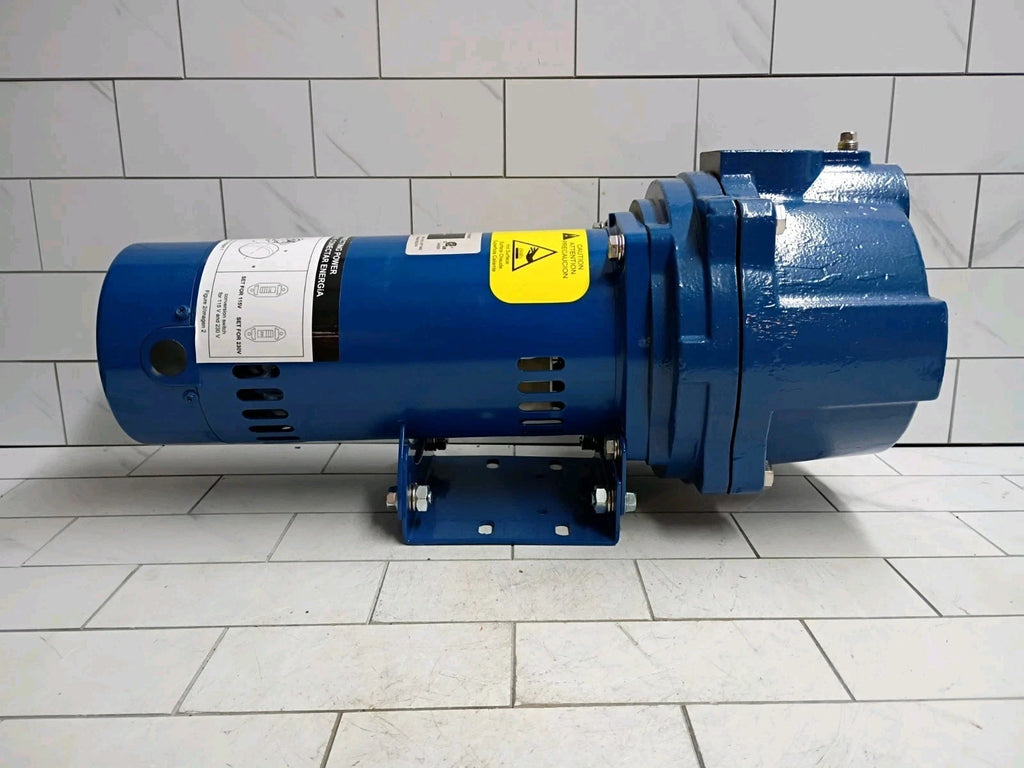 Everbilt HDLS15 1-1/2 HP Cast Iron Lawn Irrigation Pump, 61 GPM 51 PSI Open Box,