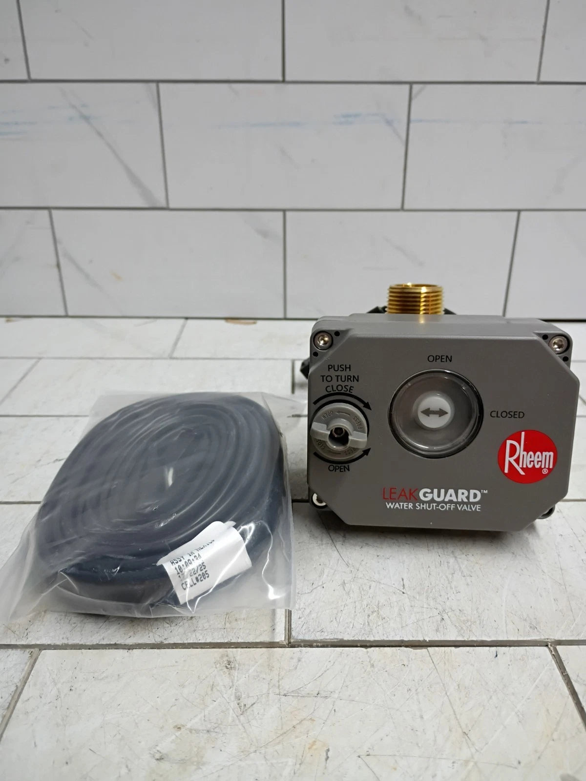 Rheem Leakguard Automatic Shut Off Valve AP19457 Open Box