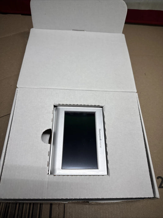 Honeywell Home RENEWRTH9585WF/U Smart Color Thermostat Silver