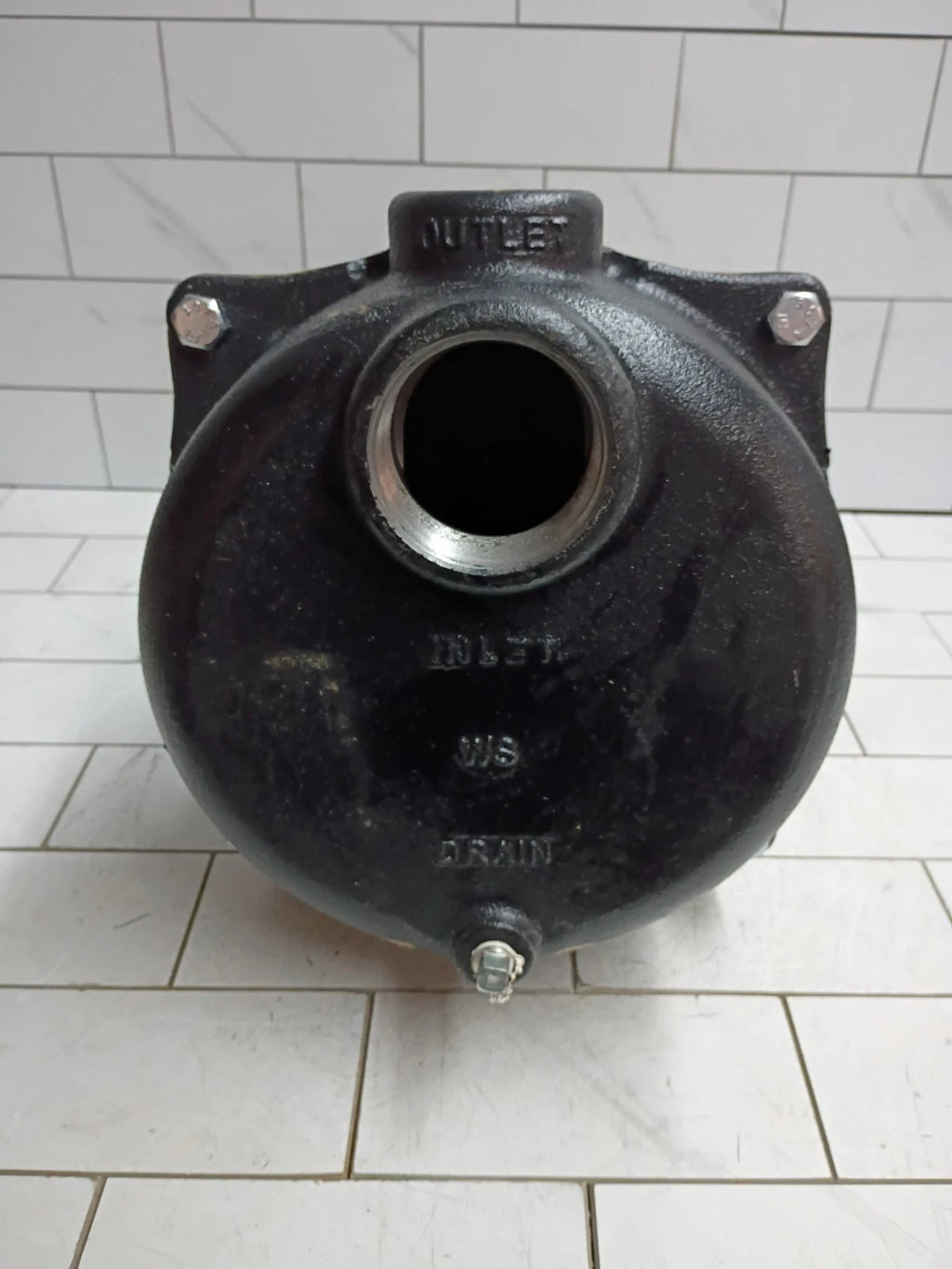 Wayne WLS200 2 HP Permanent Lawn Irrigation CST Iron Sprinkler Pump Open Box,