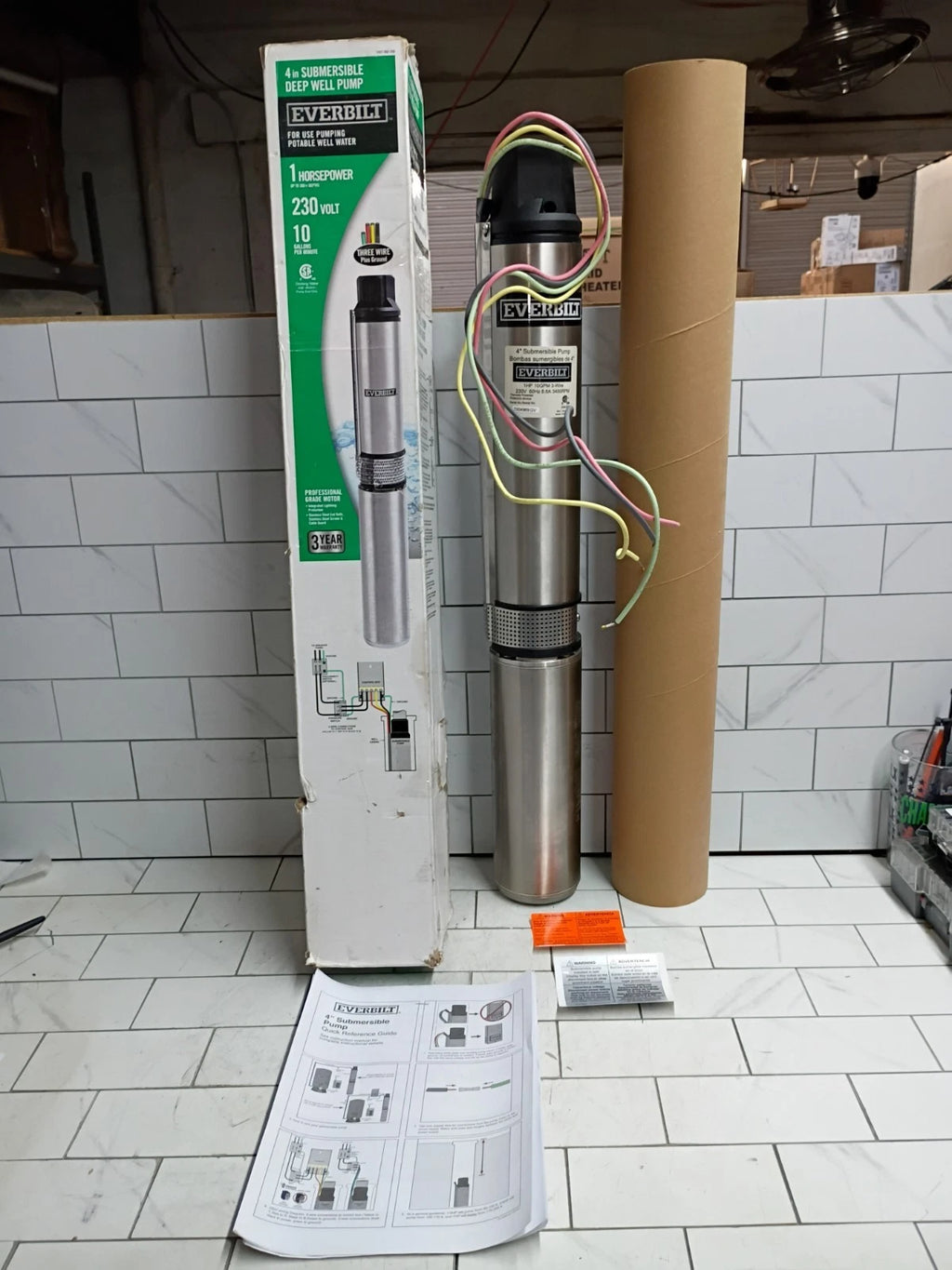 Everbilt EFSUB10-123HD 1HP Submersible 3-Wire 10 GPM Deep Well Pump Open Box