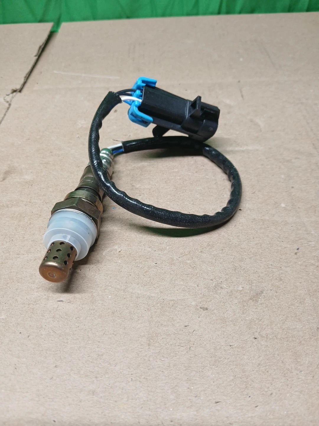 Denso Oxygen Sensor 234-4018 NEW OPEN BOX