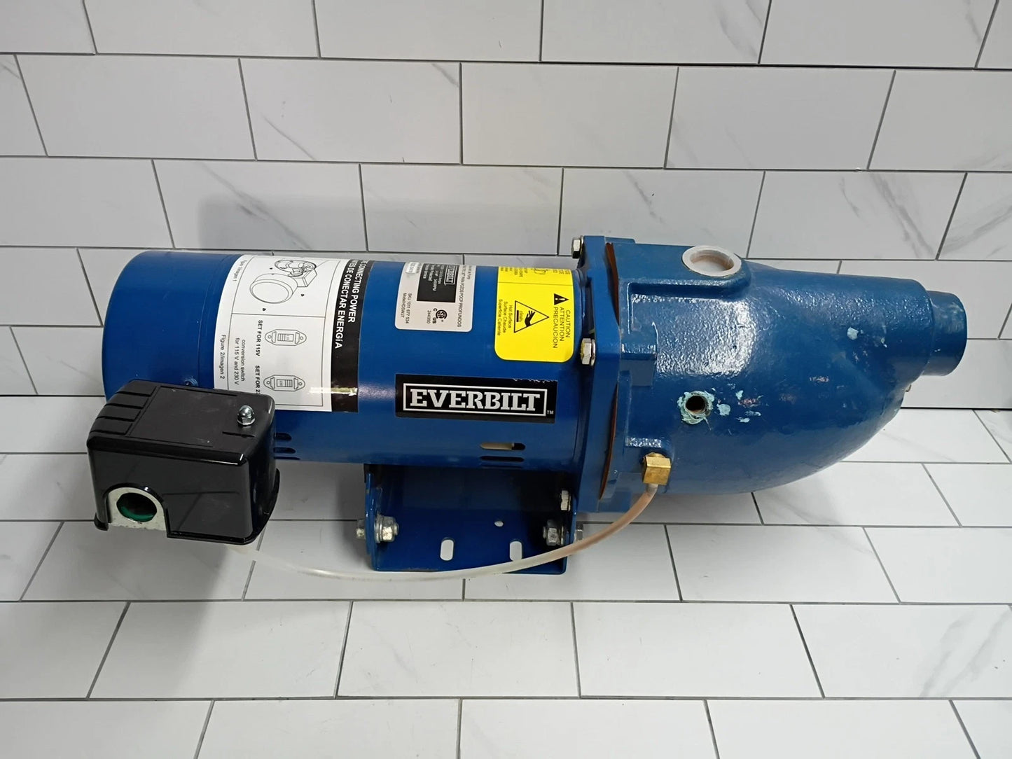 Everbilt 3/4 HP Cast Iron Shallow Well Jet Pump HDSWJ7 as is, For Parts