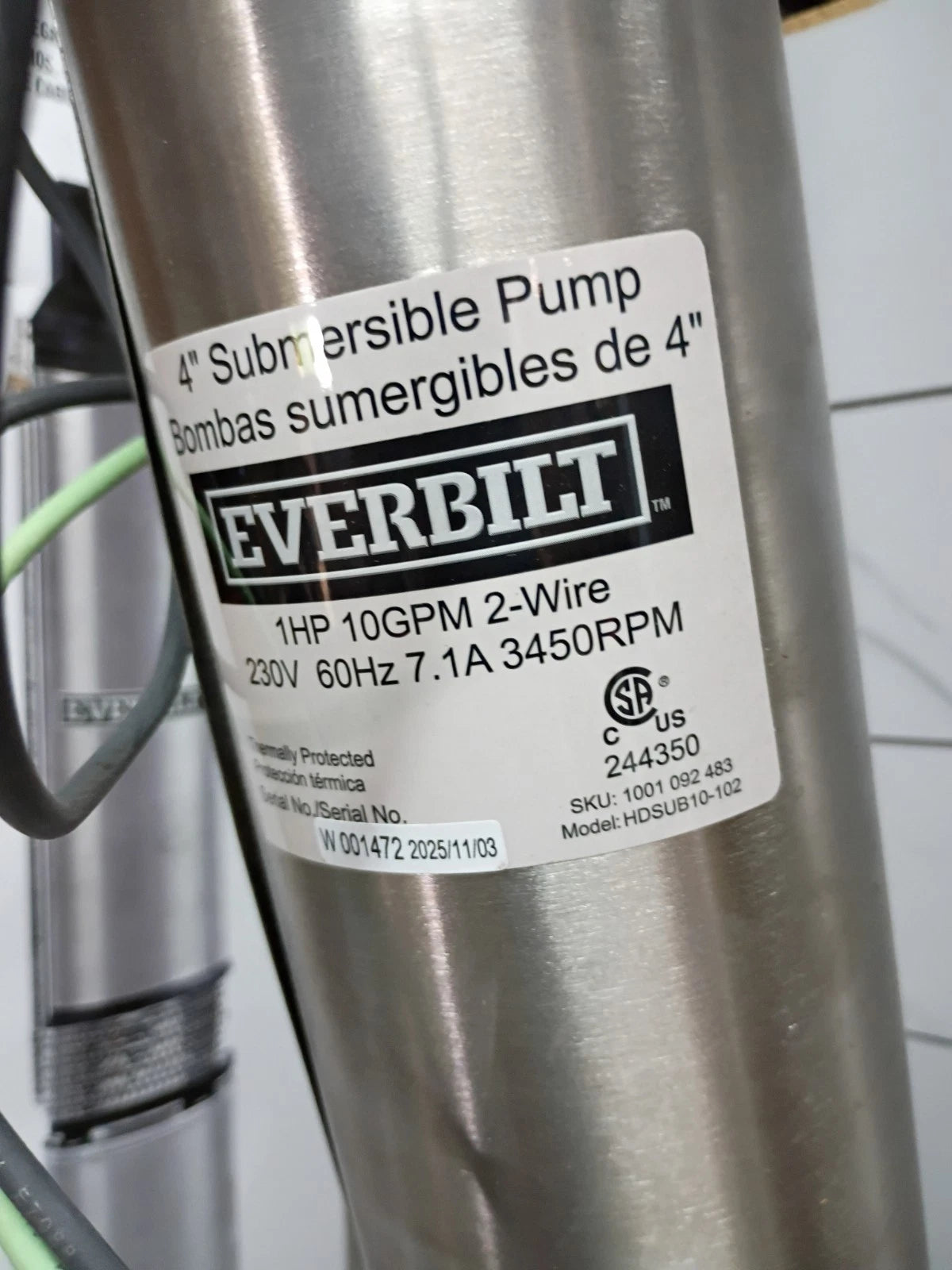 EVERBILT 1 HP HDSUB10-102 Deep Well Pump 4” Submersible 10 GPM 2 Wire OB