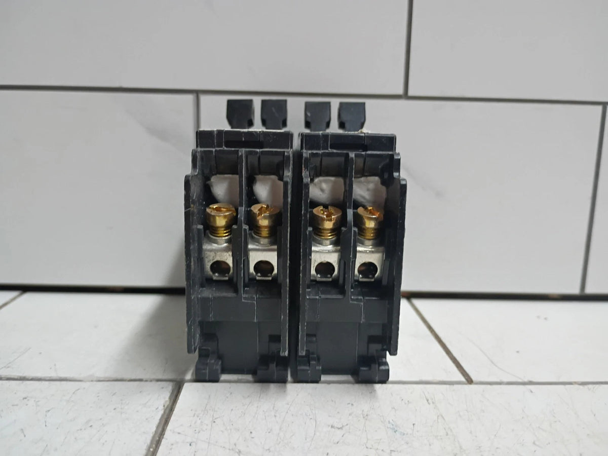 (2 Pack) Siemens Q2020NCU Type QT 20A 1-Pole 120/240V Tandem Breaker, OPEN BOX