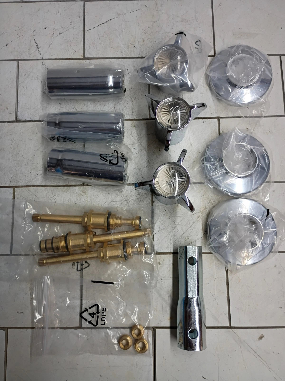 Danco 39620 Tub/Shower Remodeling Kit for Sayco NEW Open Box Complete Set,.
