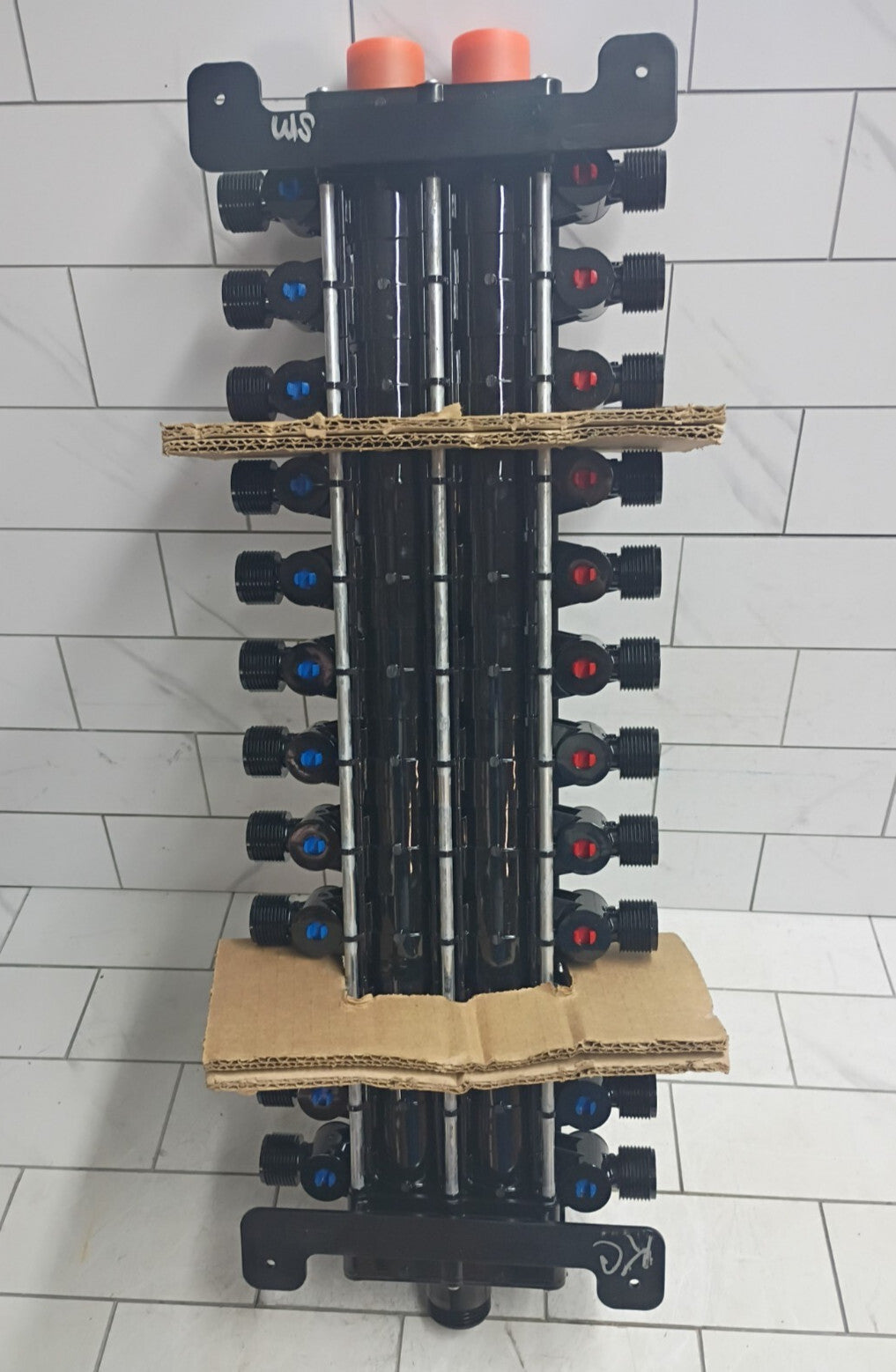 Viega Manabloc 1/2" x 24 Port Distribution Manifold 9 Hot 15 Cold 49620 **READ**