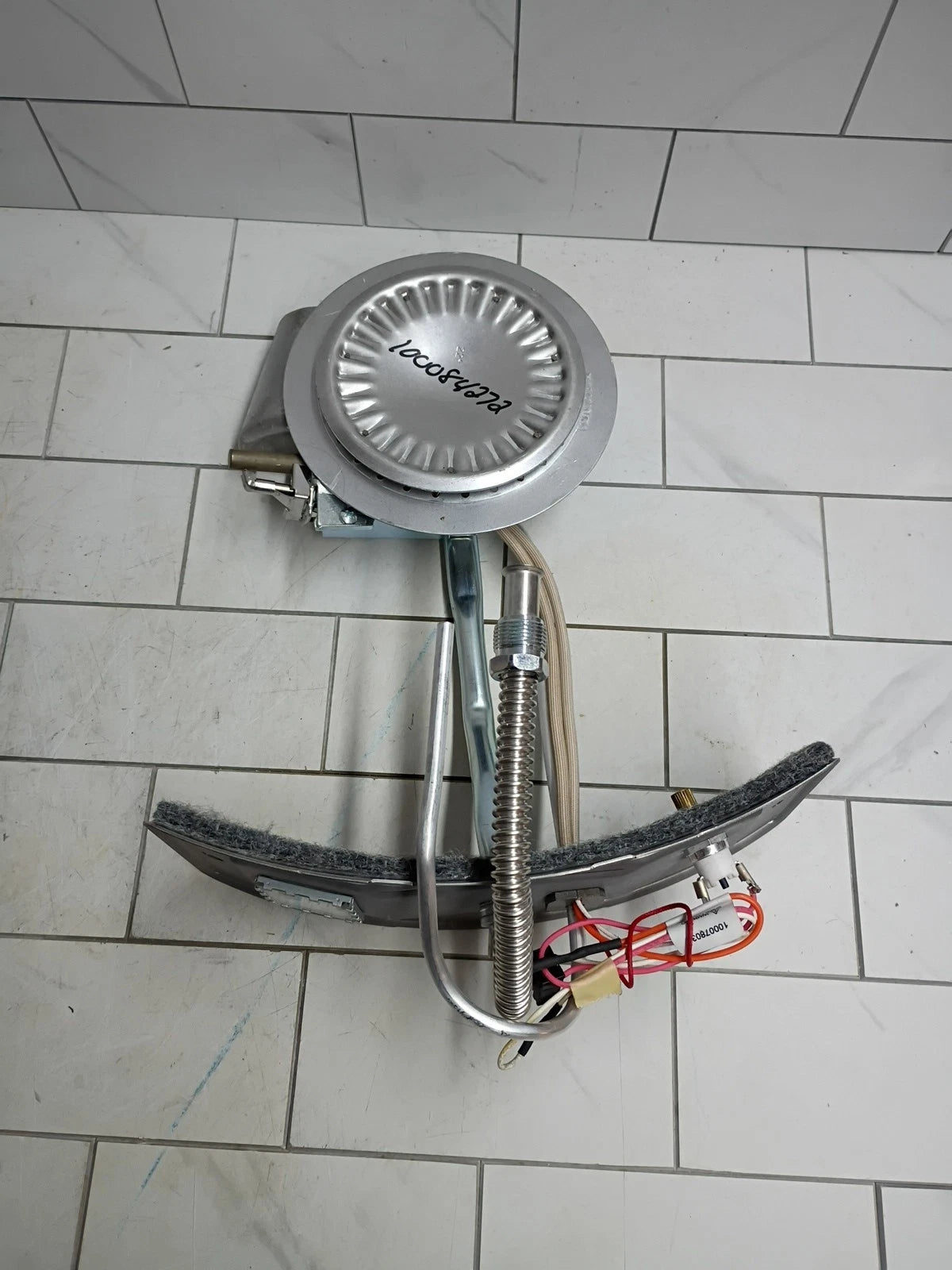 Premier Plus Replacement Burner for Gas Water Heaters, BFG 50T40, READ DESCRIPTI
