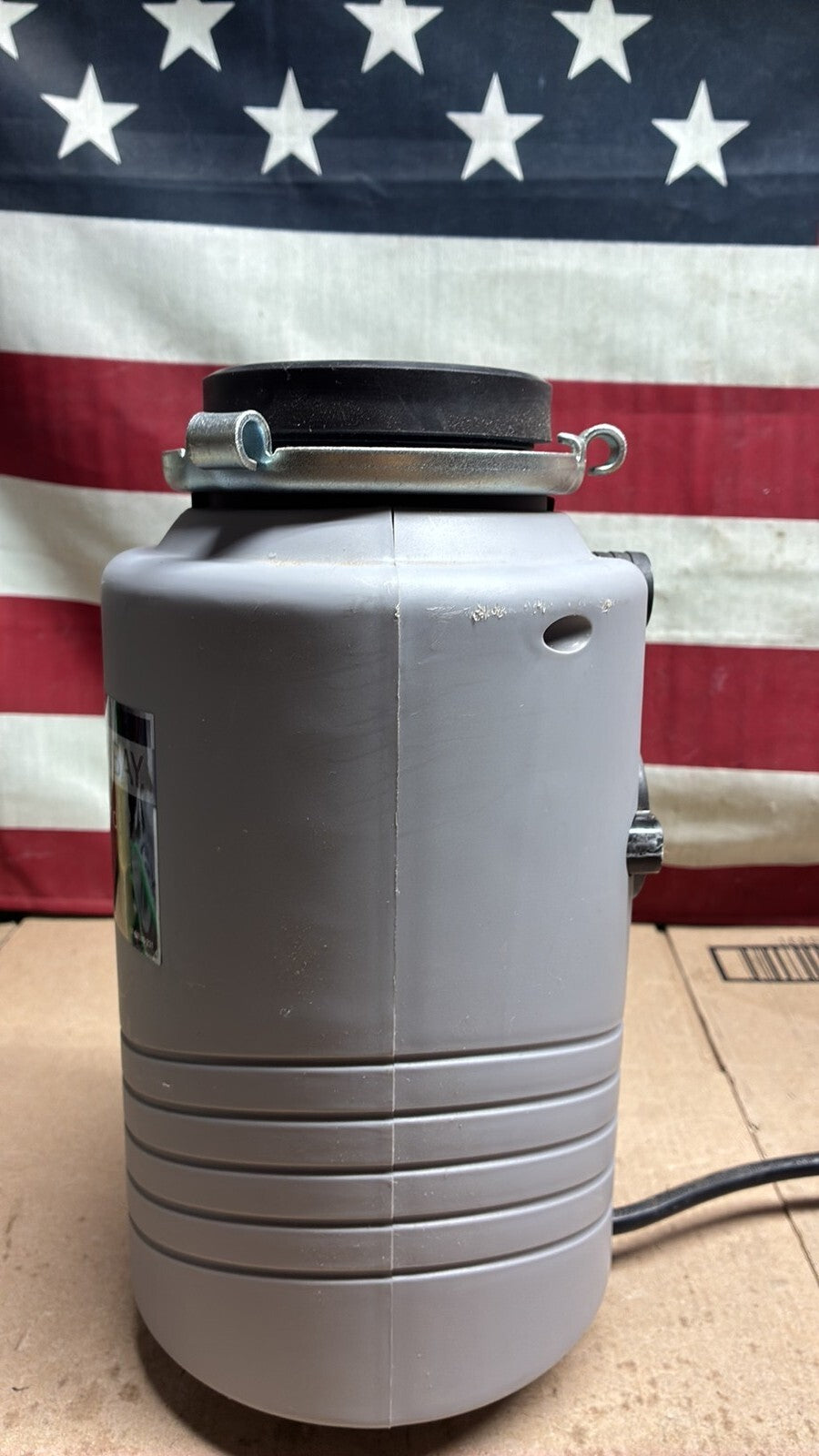 Glacier Bay TurboGrind 1/2 Hp Garbage Disposal with Power Cord OB. *DESCRIPTION*