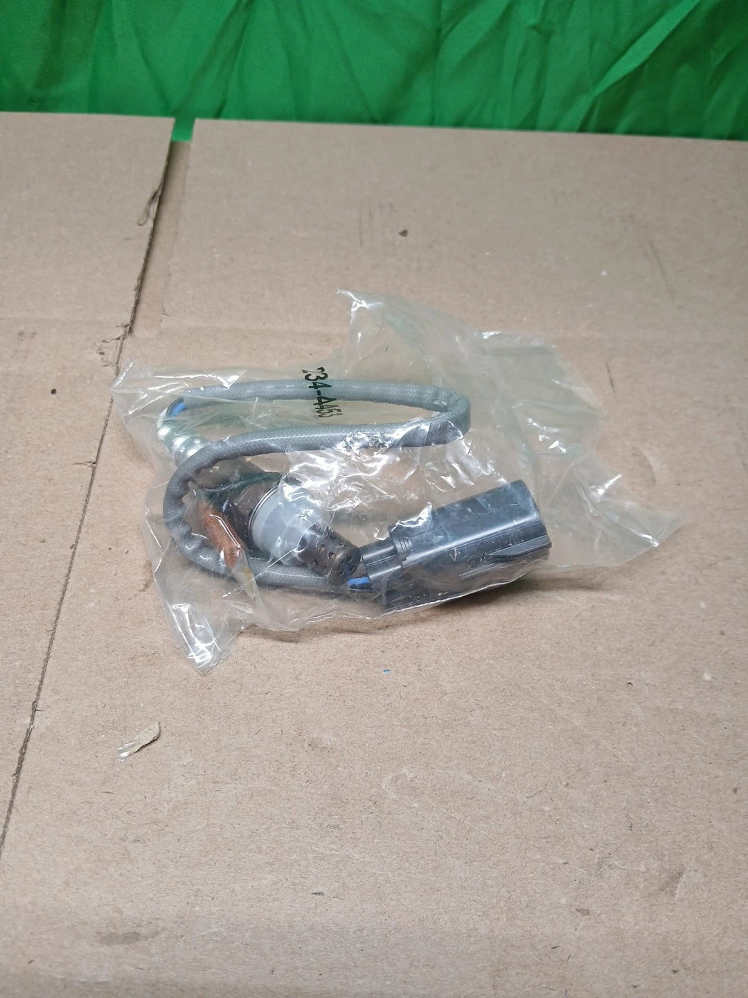 DENSO 234-4453 Oxygen Sensor 4 Wire, Direct Fit, Heated, Wire Length: 15.35