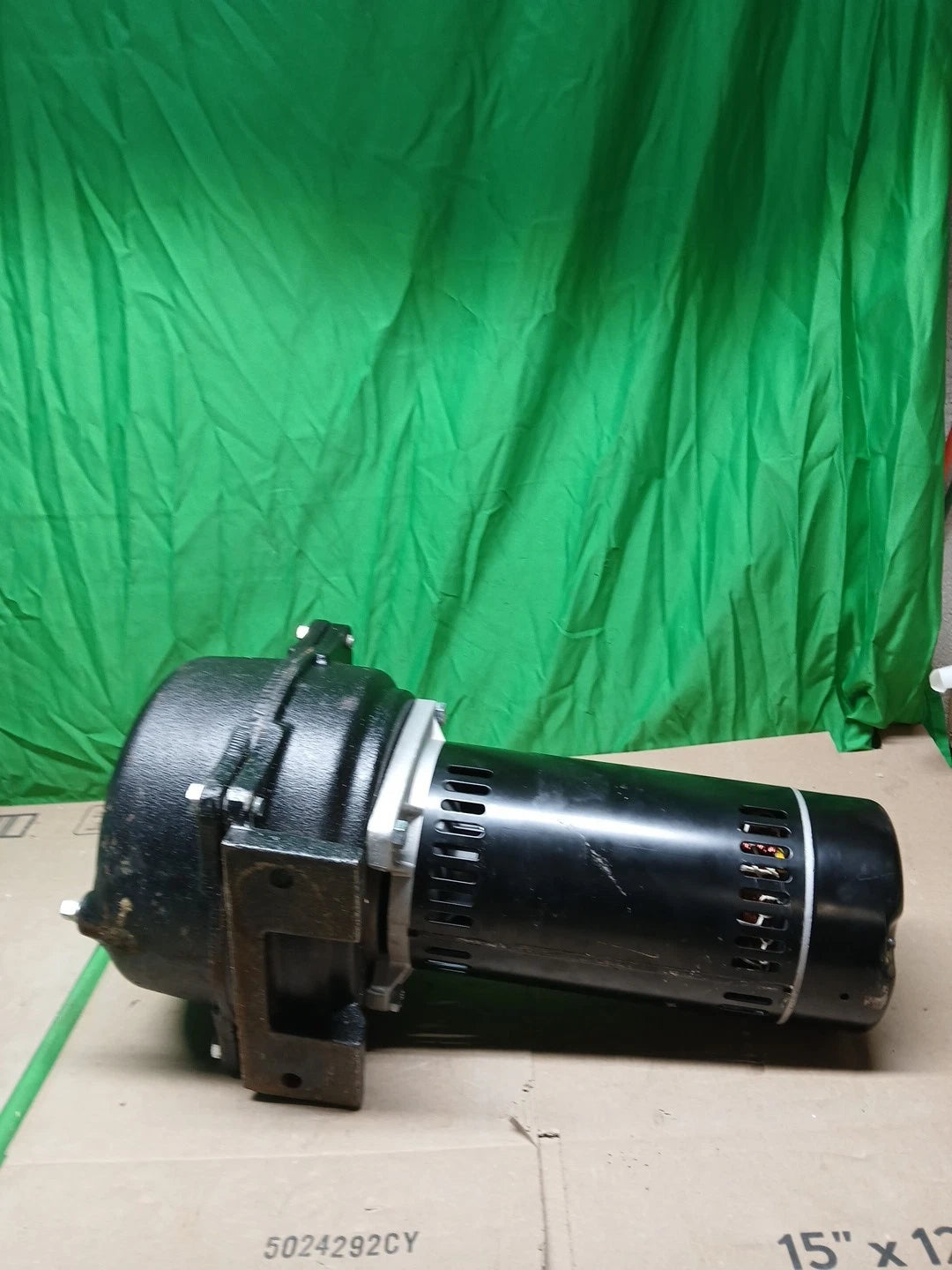 Wayne 1-1/2 HP Cast Iron Quick-Prime Lawn-Sprinkler Pump-.