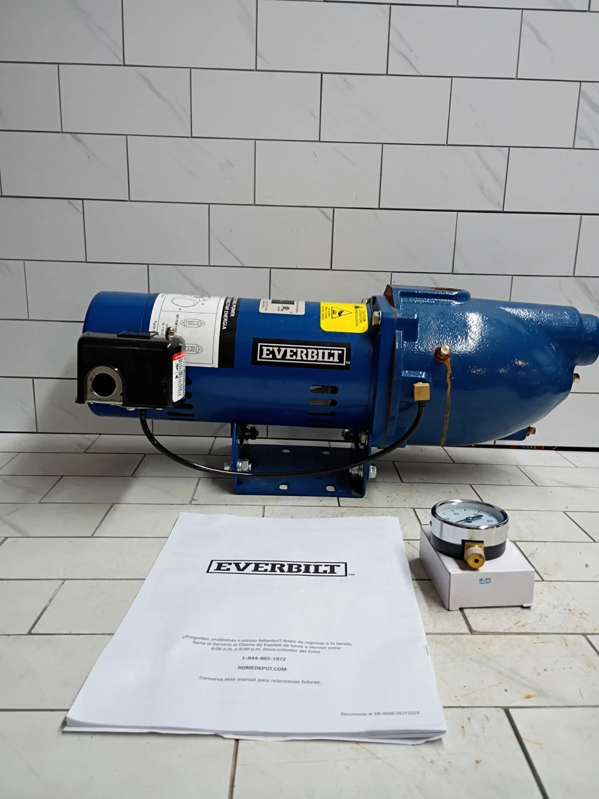 Everbilt 3/4 HP Cast Iron Shallow Well Jet Pump HDSWJ7 as is, For Parts.