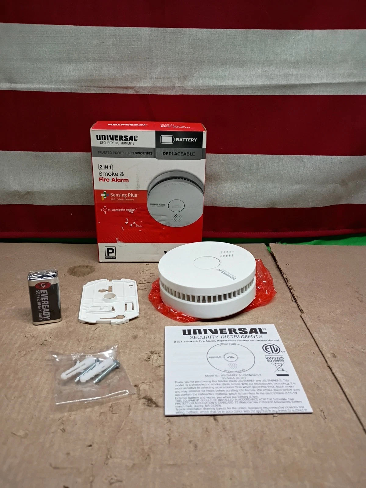 2 Pk Universal Security Instruments 9-Volt Battery Operated Smoke and Fire Alarm