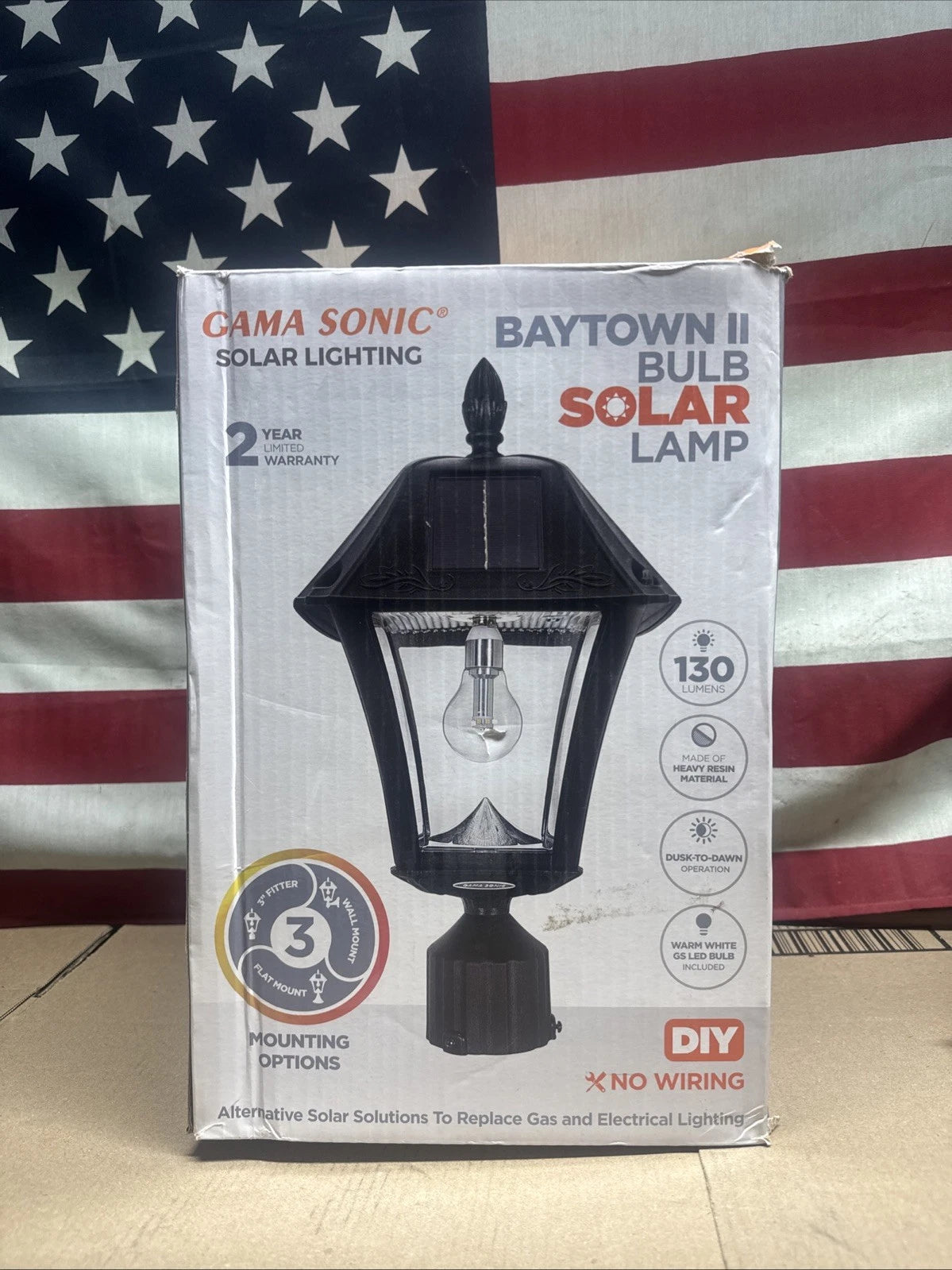 GAMA SONIC Baytown II Solar Bulb Lamp Black Outdoor LED NEW IN BOX