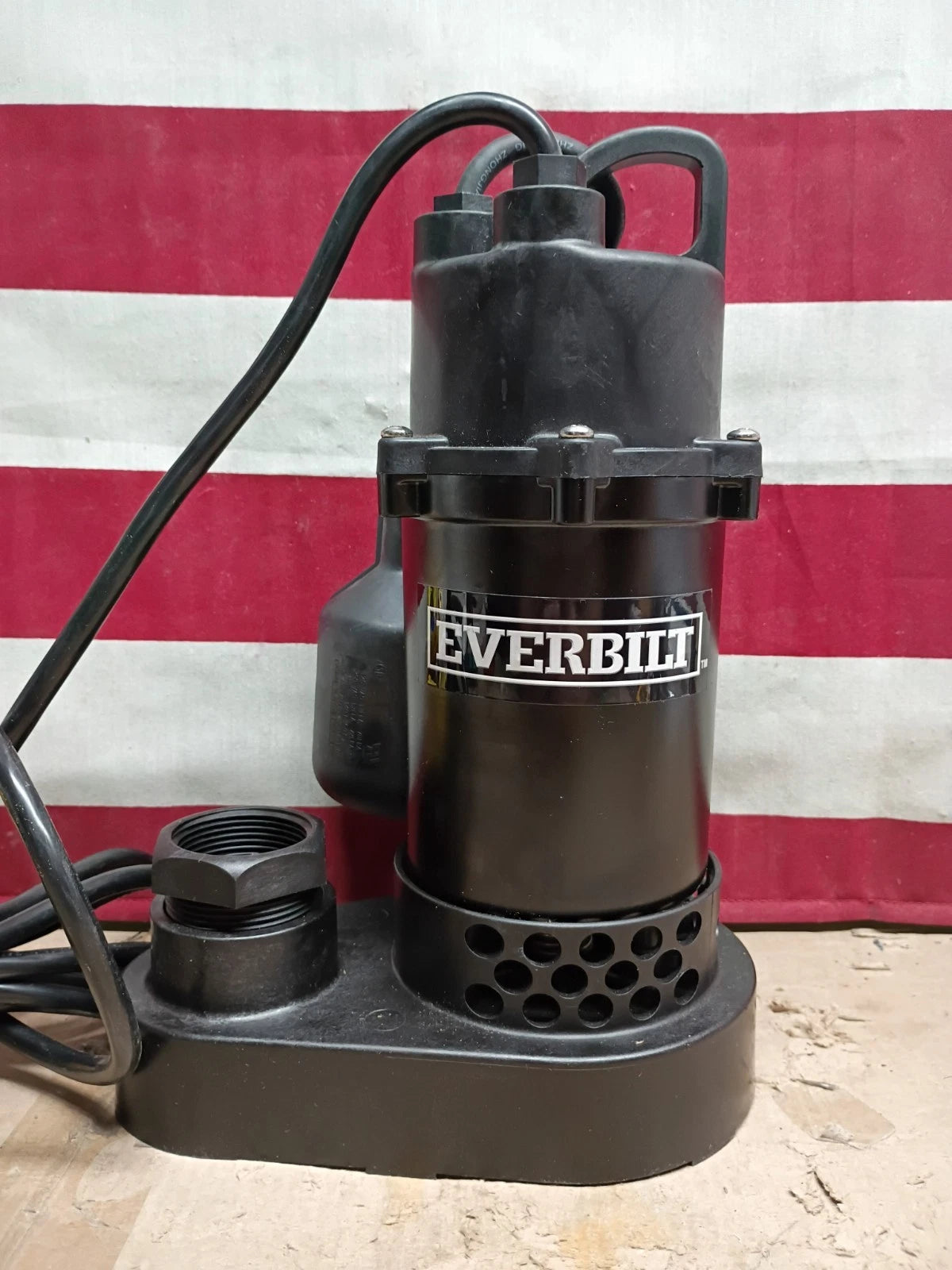 Everbilt 1/3 HP Corrosion Resistant Aluminum Sump Pump w/ Tether Switch OB.