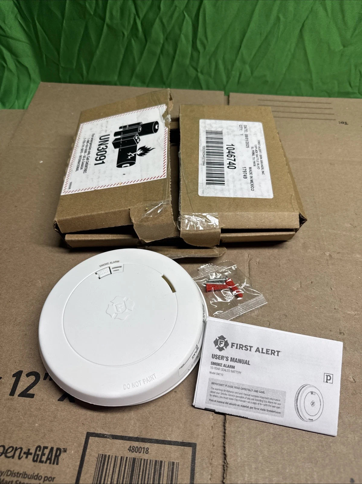 First Alert BRK 1046740 Smoke Alarm Slim Profile Design