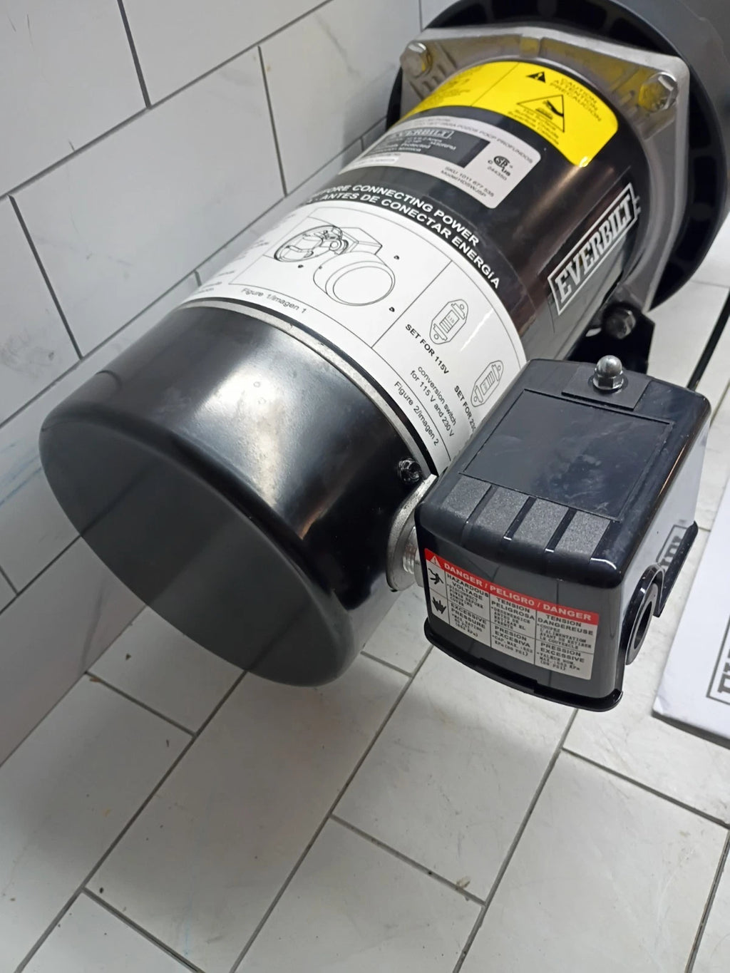Everbilt HDSWJ5P 1/2 HP Plastic Shallow Well Jet Pump Used
