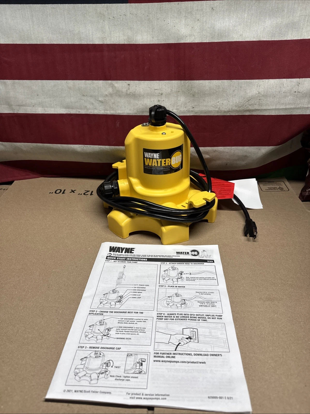 Wayne 1/6 HP WaterBUG Submersible Utility Pump with Multi-Flo Technology USED}