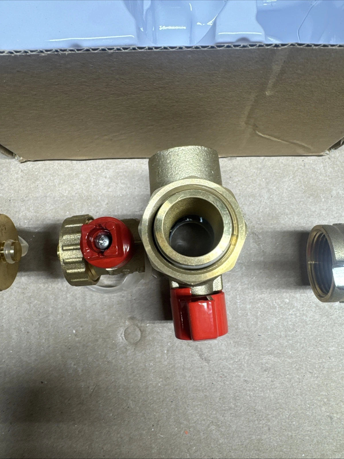Rheem RTG20326 Brass Service Valve Kit 3/4" FIP Union x FIP, OB