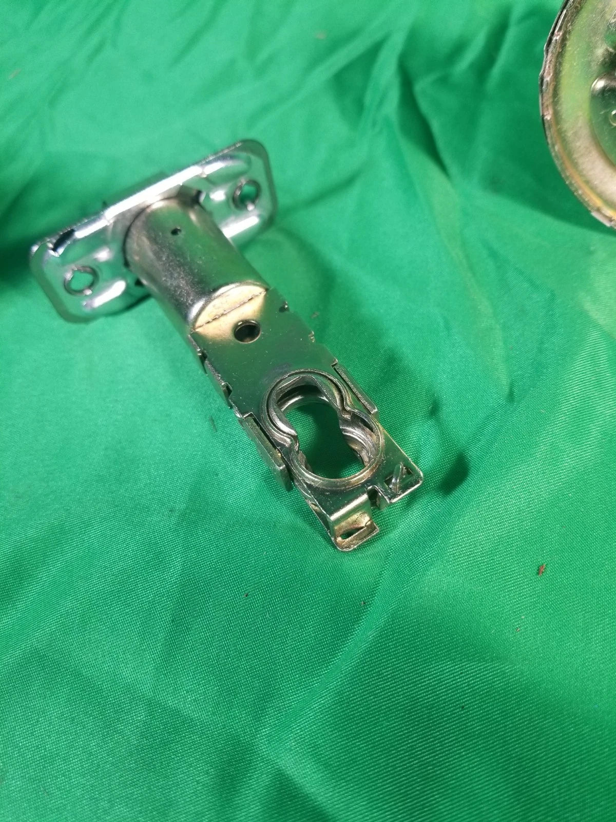 Schlage F40-SAC Sacramento Privacy Door Lever Set
