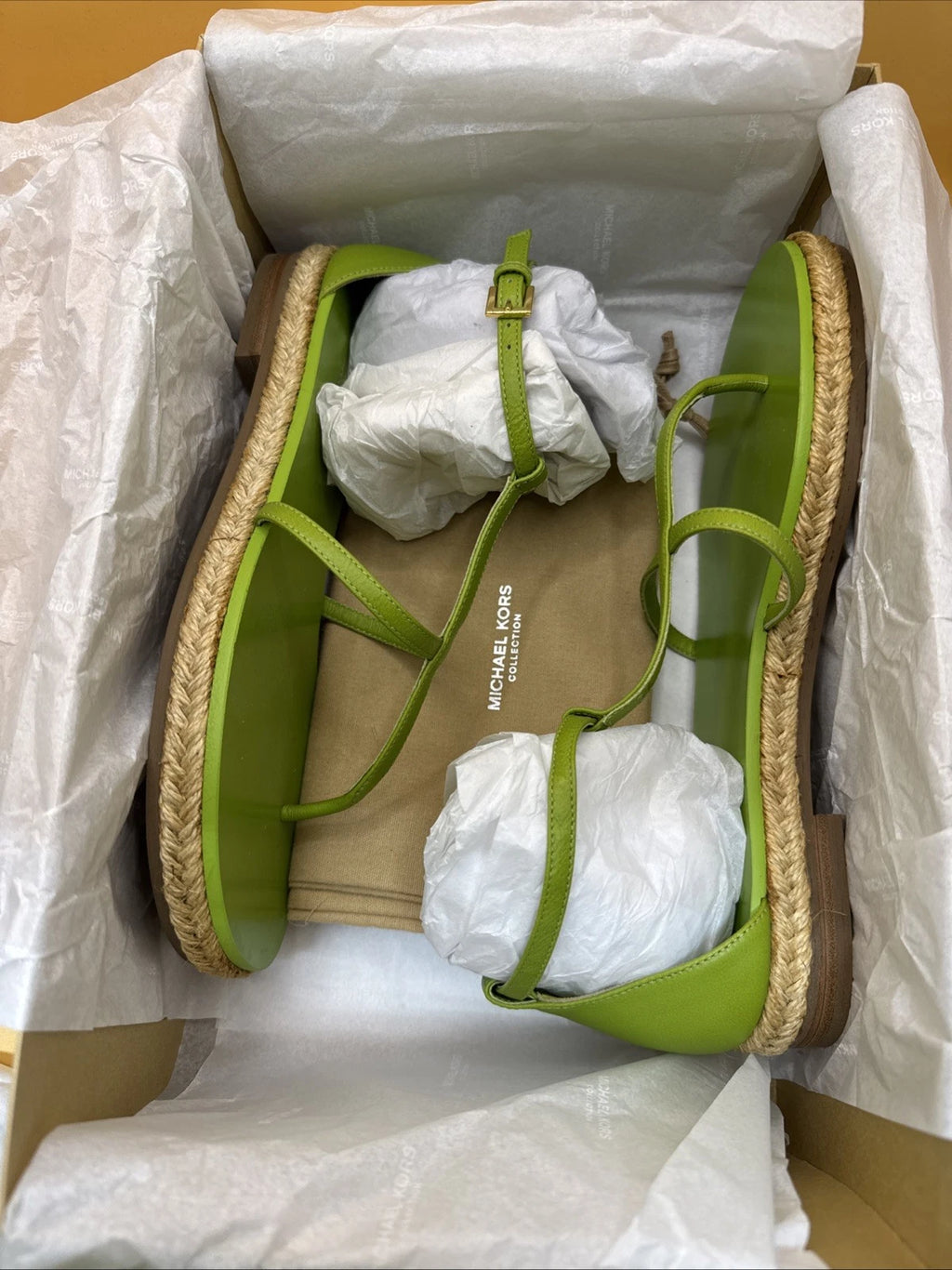 Michael Kors Size 6 Collection ANNABETH RUNWAY Lime leather sandals