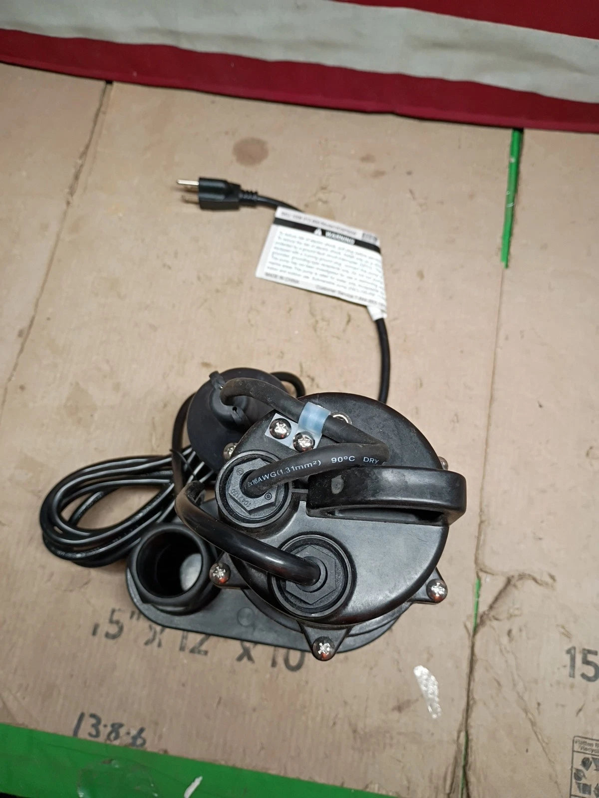 Everbilt HDSP50W 1/2 HP Submersible Aluminum Sump Pump with Tethered Switch