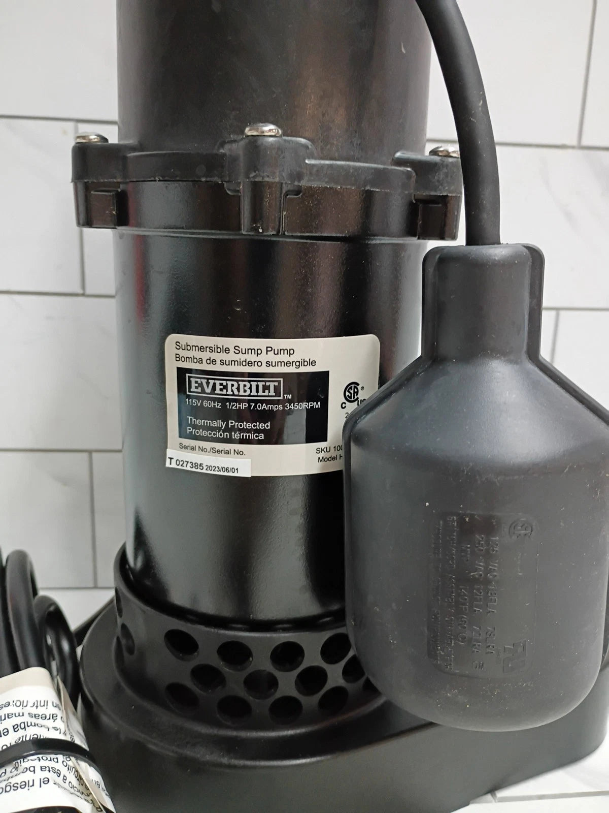 Everbilt HDSP50W 1/2 HP Submersible Aluminum Sump Pump with Tethered Switch OB