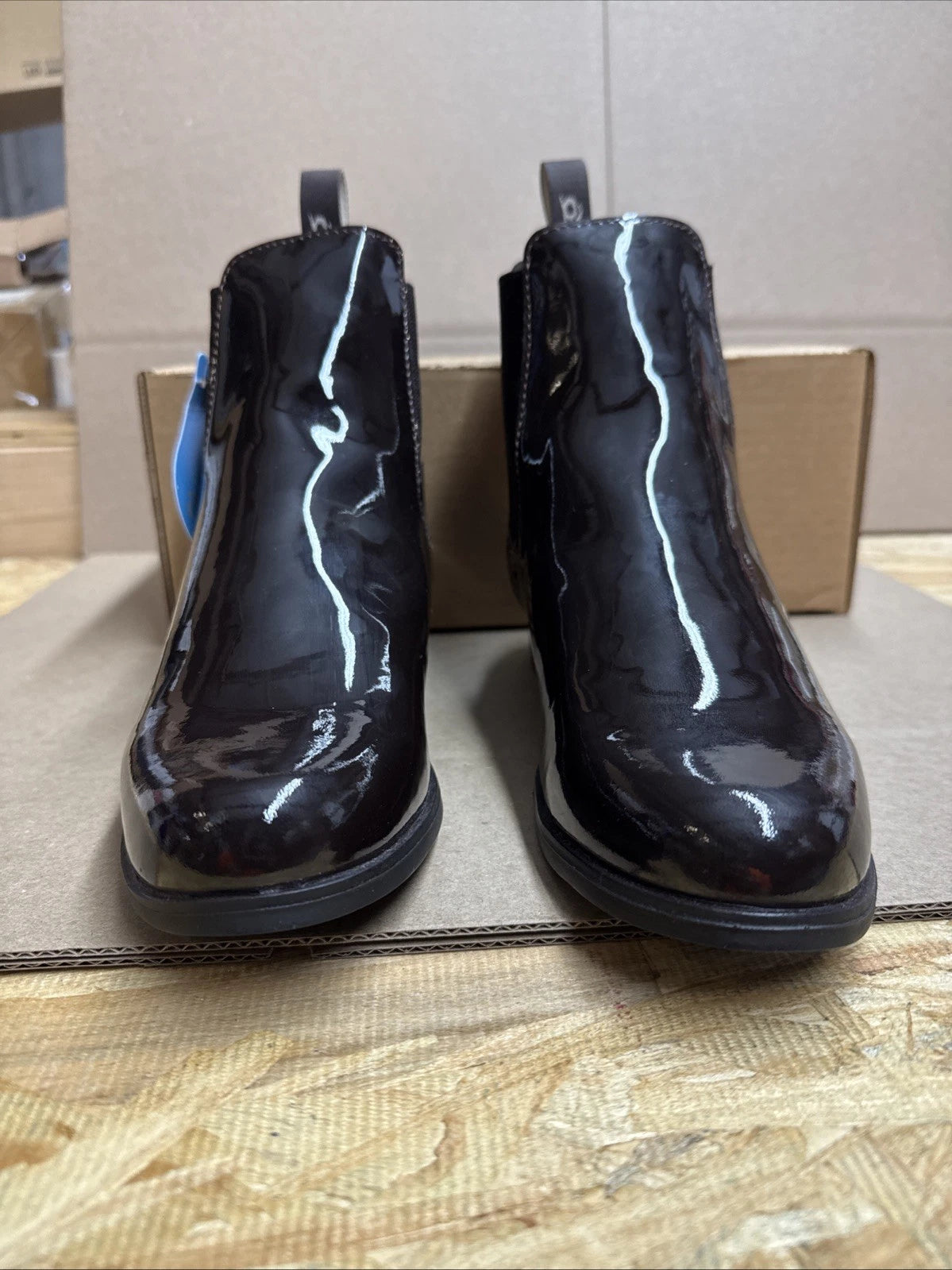 OVATION Women's Size 7.5 Finalist Elastic Patent Jod (455825BLK)