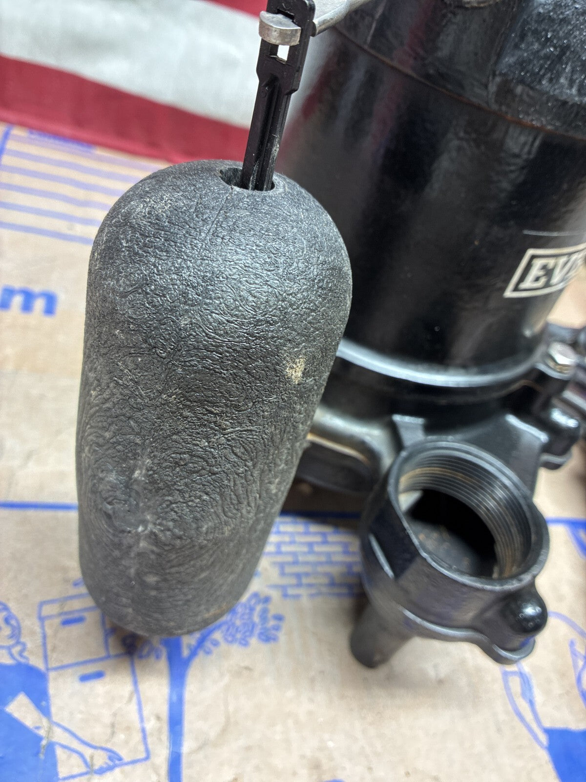 Everbilt HDS50 1/2 HP Cast Iron Pro Grade Submersible Sump Pump USED WORKS.