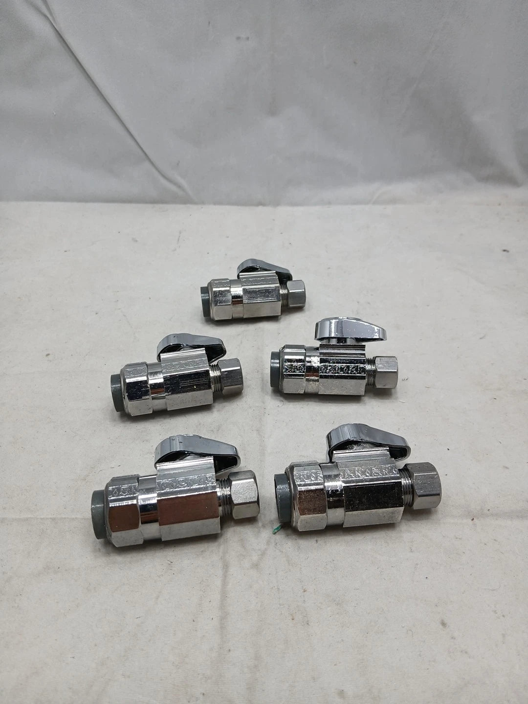 BrassCraft 1/2 in. Nom Push Connect Inlet x 3/8 in. OD Comp Outlet 1/4-Turn 5pc