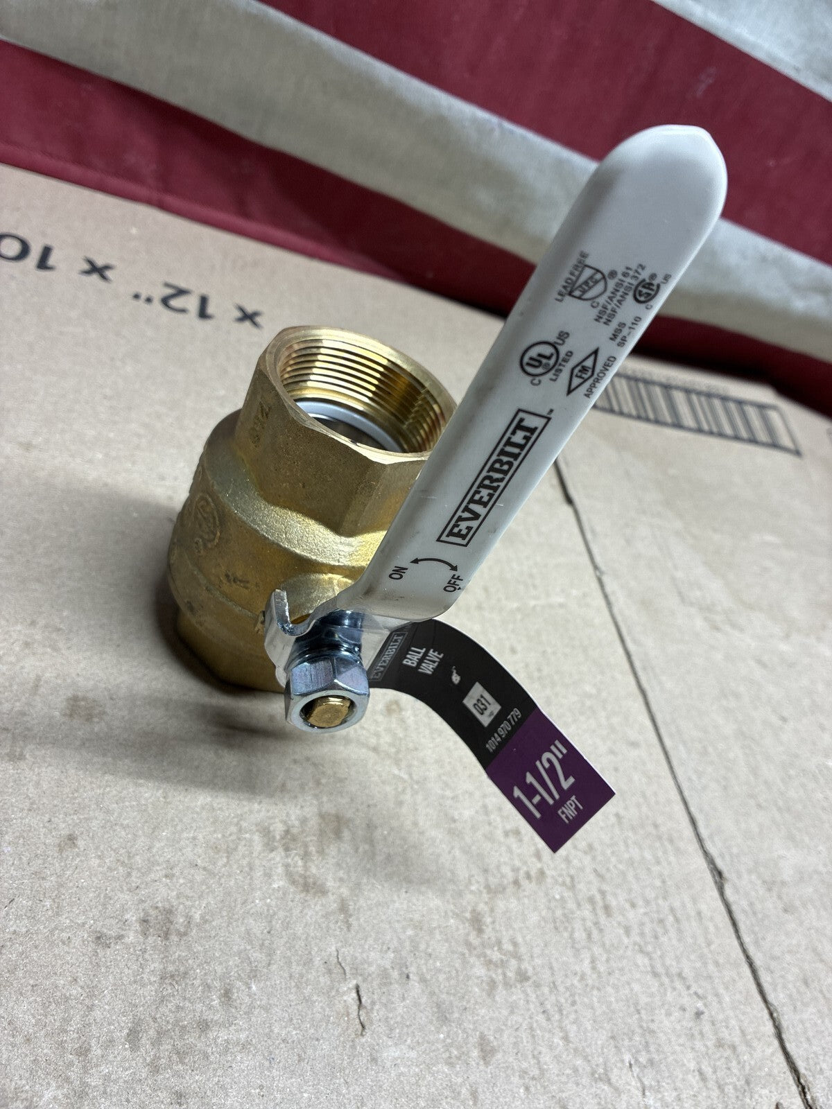 Everbilt 1-1/2 in. FNPT Lead Free Brass Full Port Threaded Ball Valve