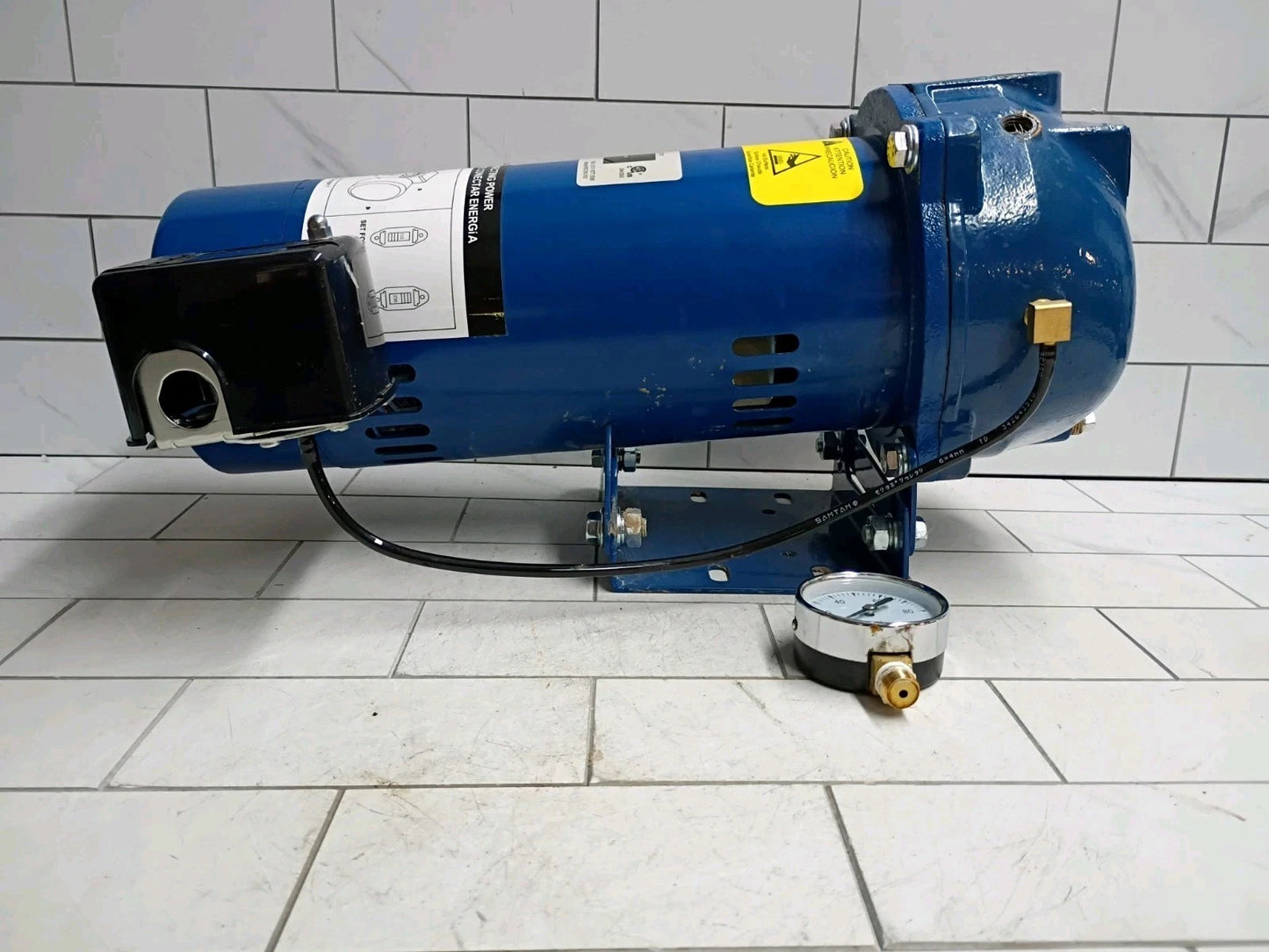 Everbilt 1 HP Professional Convertible Jet Pump. Read Description PART ONLY