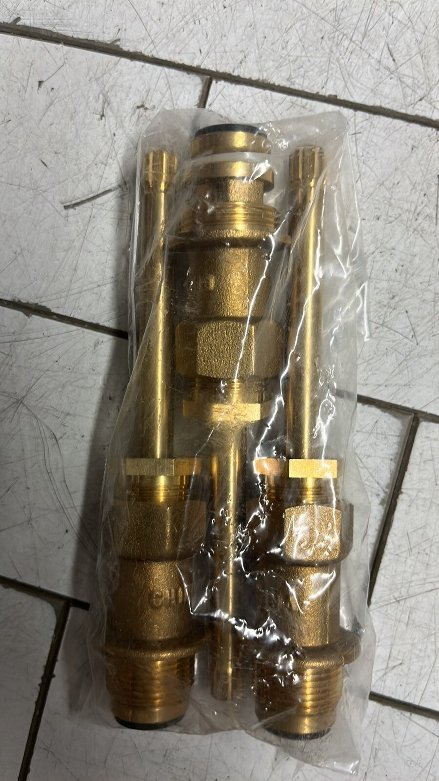 Danco 39630 Tub/Shower Remodeling Kit for Pfister Windsor OPEN BOX
