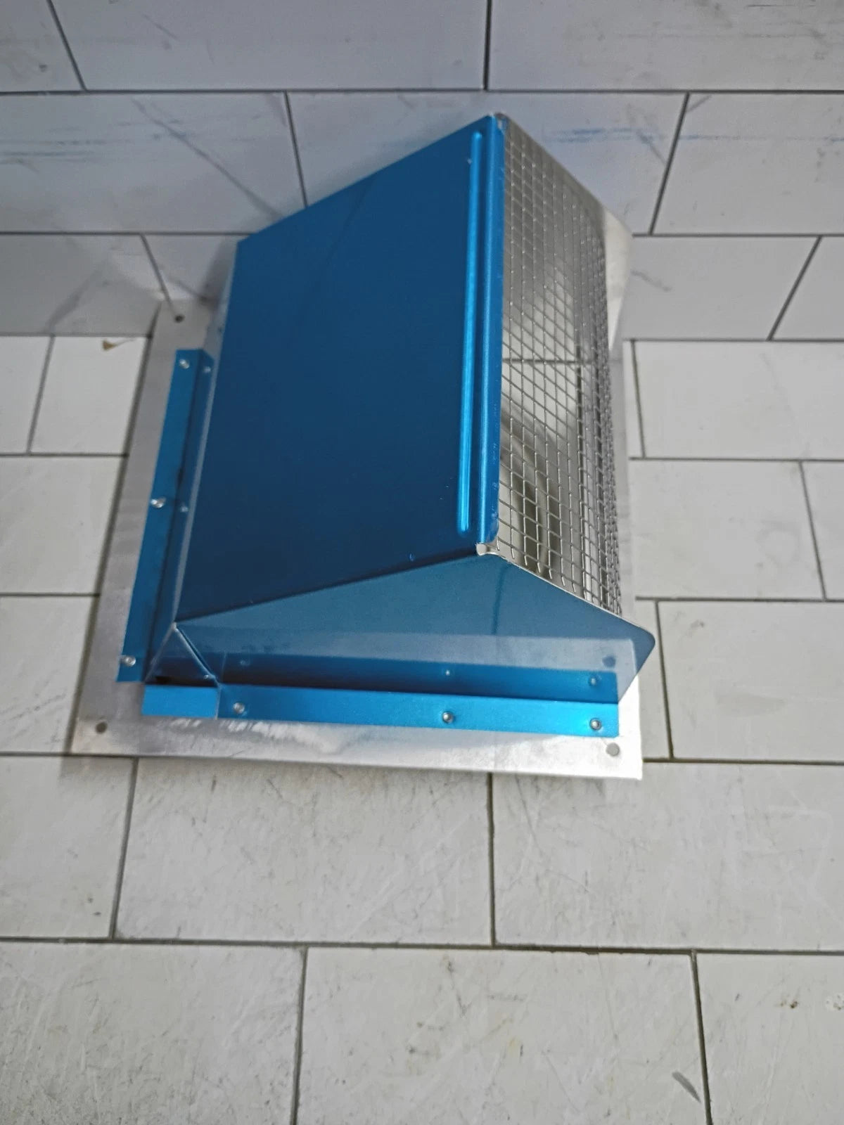 Broan NuTone 641FA Aluminum 6" Round Duct Wall Cap Bird Screen Without Damper OB