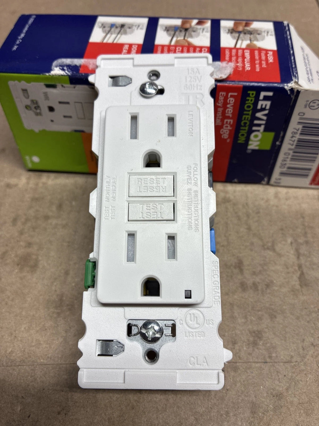 Lever Edge 15 Amp 125 Volt Self-Test Tamper/Weather Resistant GFCI Duplex Outlet