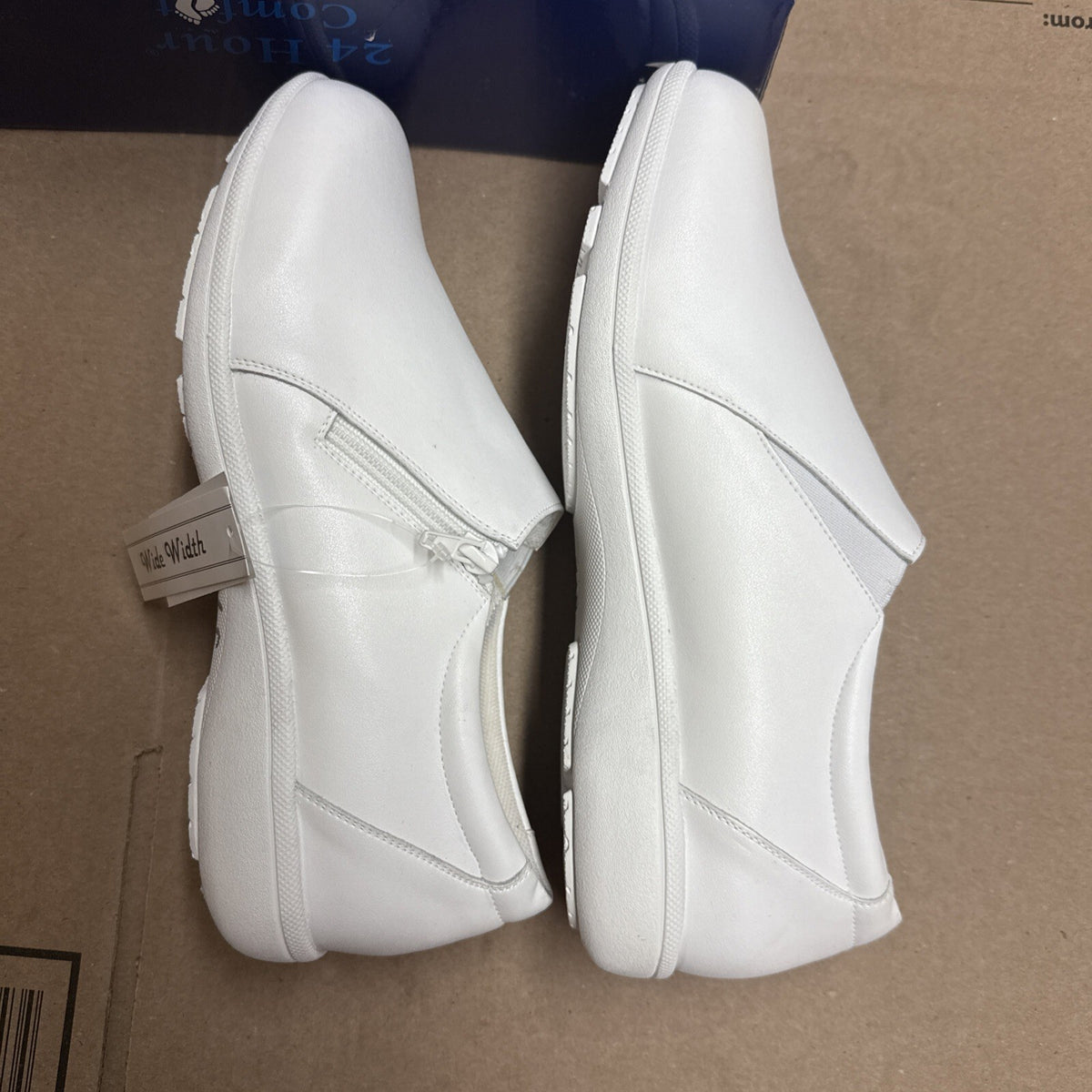 24 HOUR COMFORT Ester Women's 9.5 Wide Width Slip-On Leather Loafers Nurse