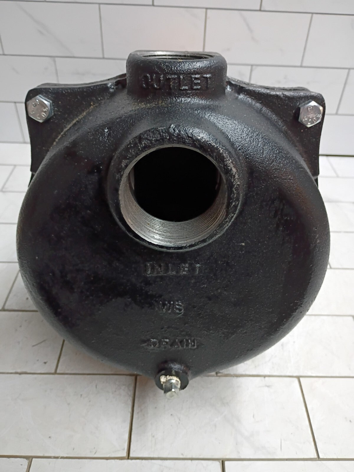 Wayne WLS150 1-1/2HP 230V Cast iron Lawn Irrigation Sprinkler pump New Open Box