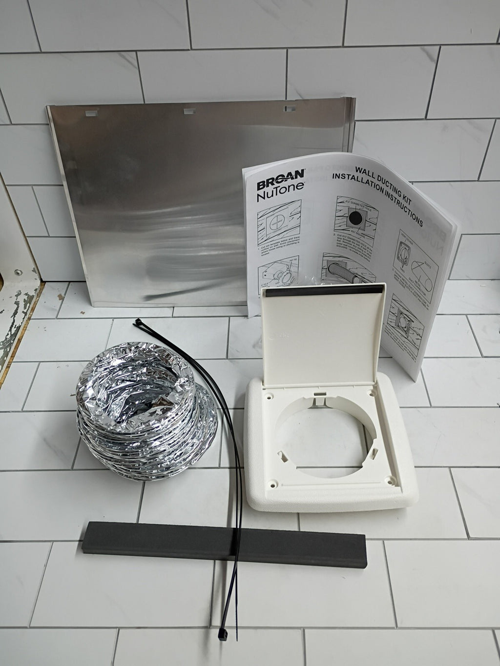 2pk Broan-NuTone WVK2A Flexible Wall Ducting Kit White Vent 3"x4" New Open Box