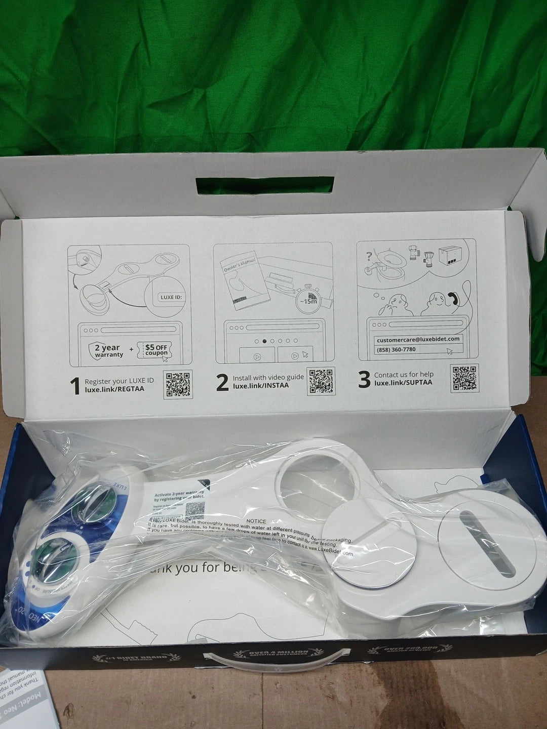 Luxe Bidet Neo 120 Self Cleaning Nozzle Fresh Water Non Electric New-Openbox.