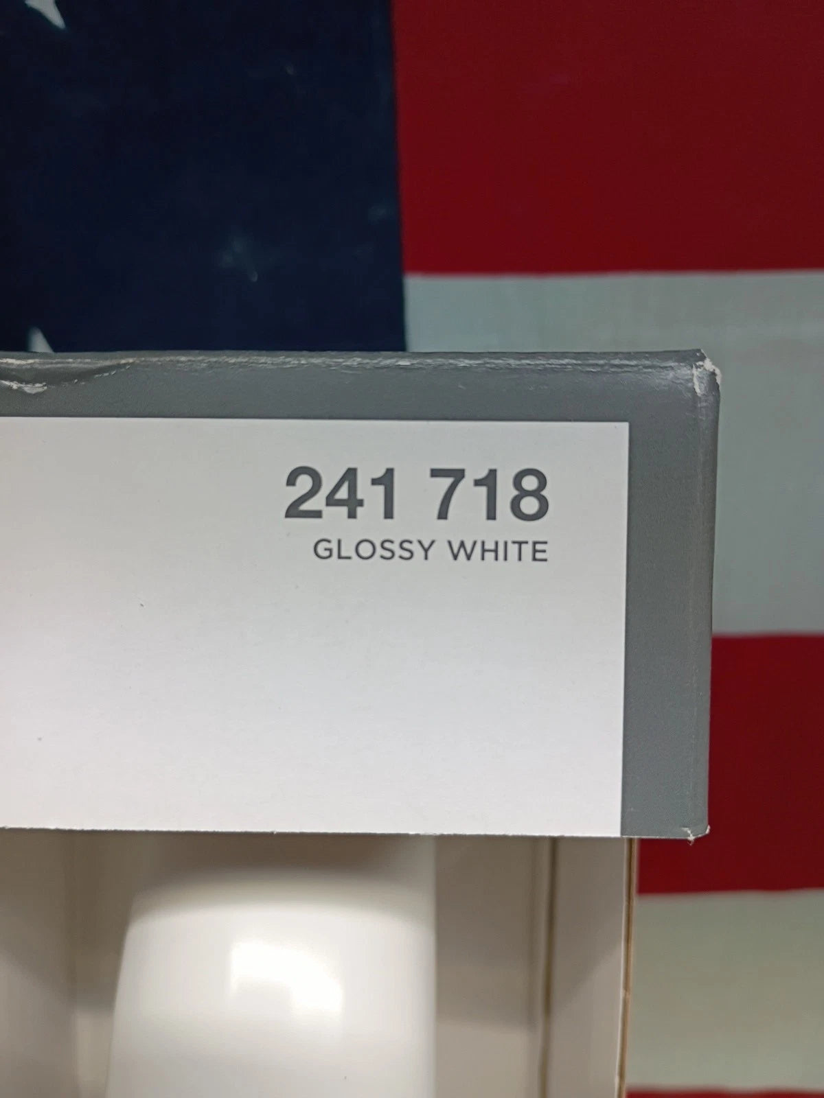 Glacier 068 GB11224WT 24" x 1-1/2" Concealed Screw ADA Compliant Grab Bar White