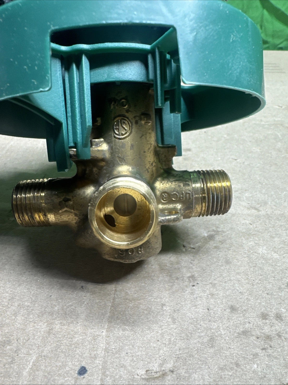 Moen 1/2 Inch Posi-Temp Pressure Balanced Rough-In Tub/shower Valve Model: 82510