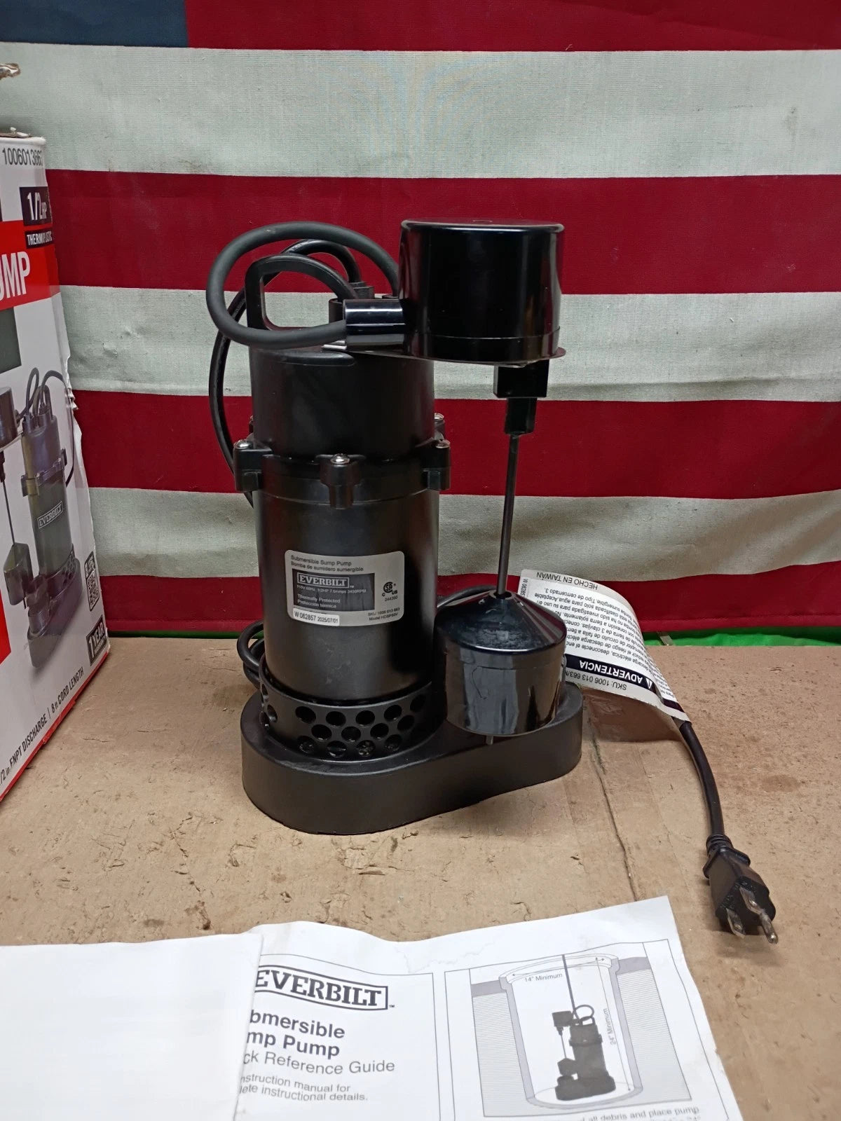 Everbilt HDPS50W 1/2 HP Submersible Aluminum Sump Pump with Vertical Switch, OB,