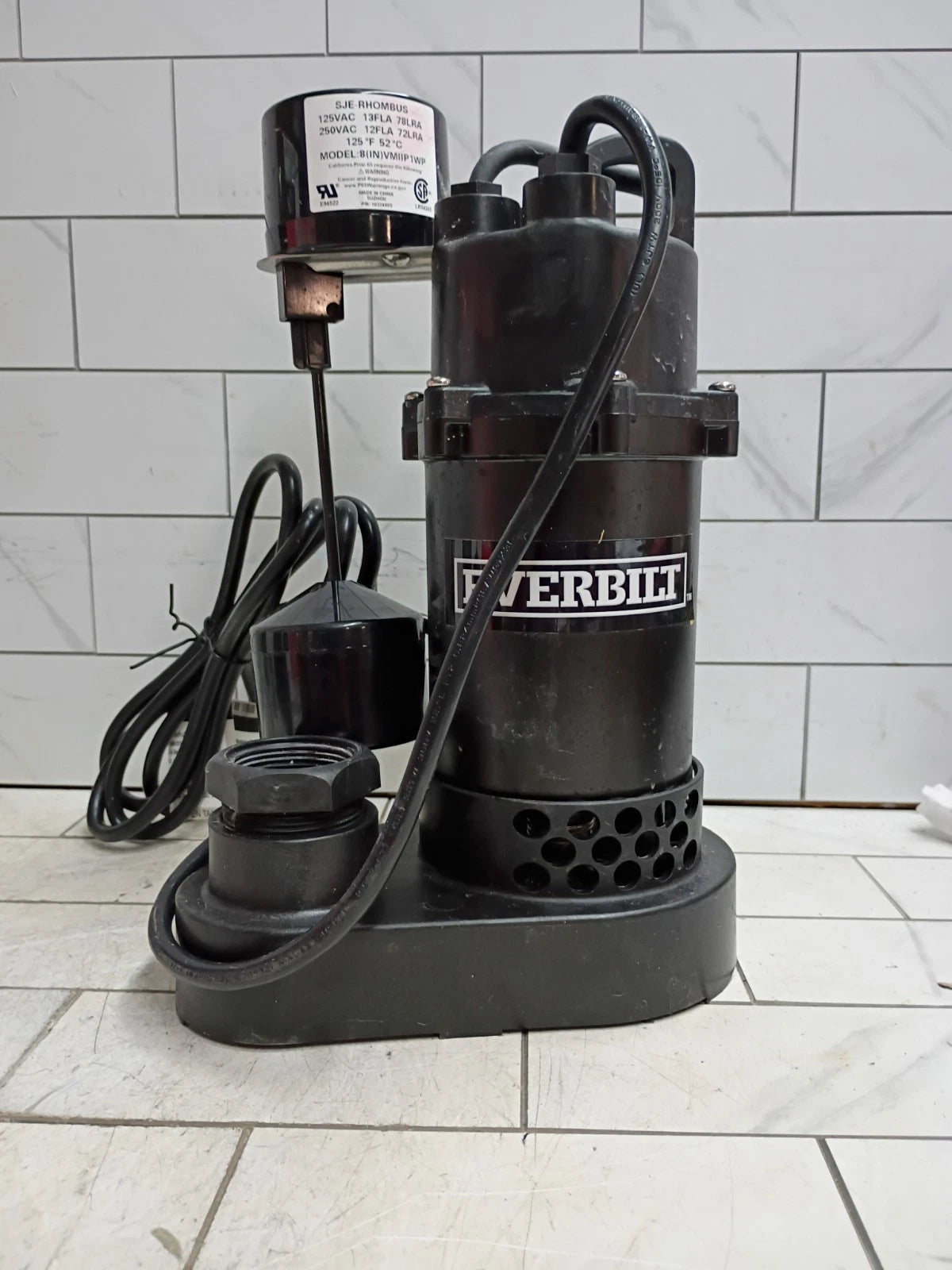 Everbilt 1/3 HP Aluminum Sump Pump Submersible Vertical Switch- HDSP33V USED