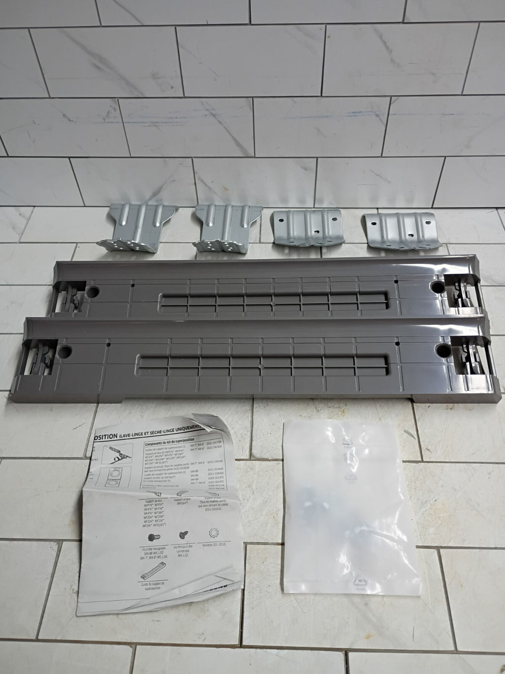 OEM Samsung Stacking Kit SKK-8K SKK8K Washer & Dryer - 27" Front Load Laundry OB