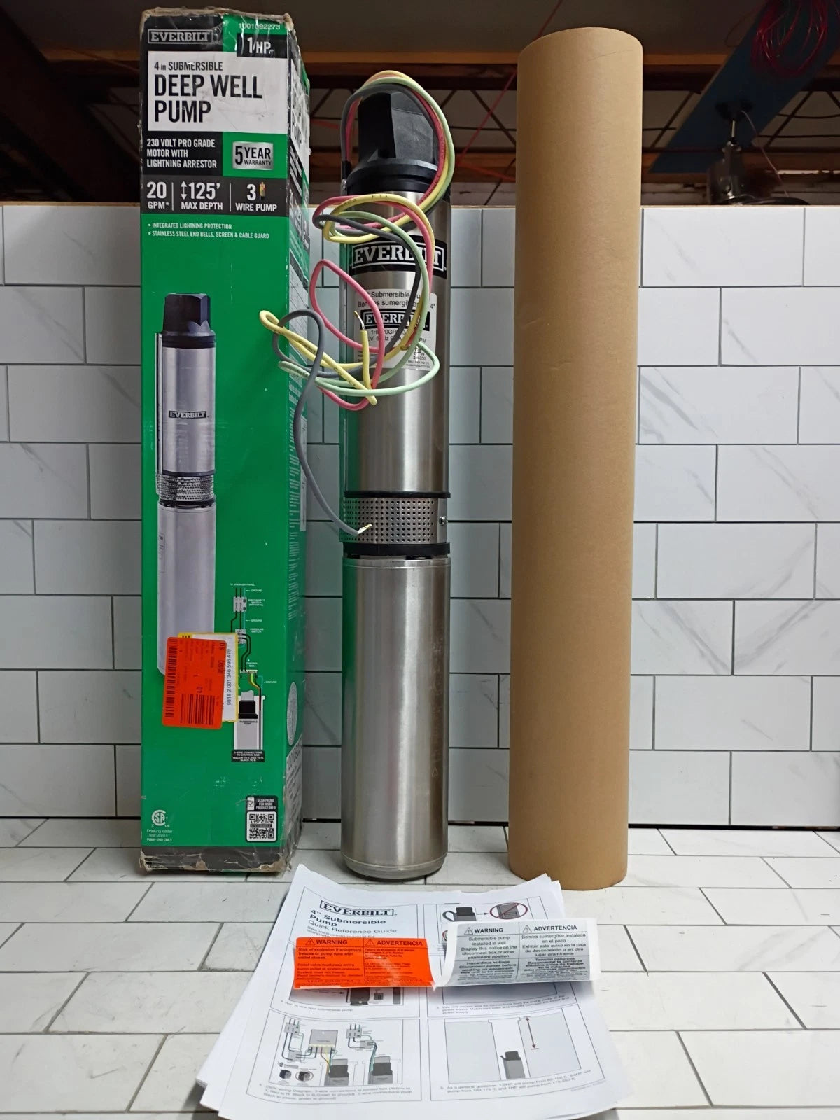 Everbilt HDSUB10-203 1HP Submersible 3-Wire 20GPM Well Pump Open Box